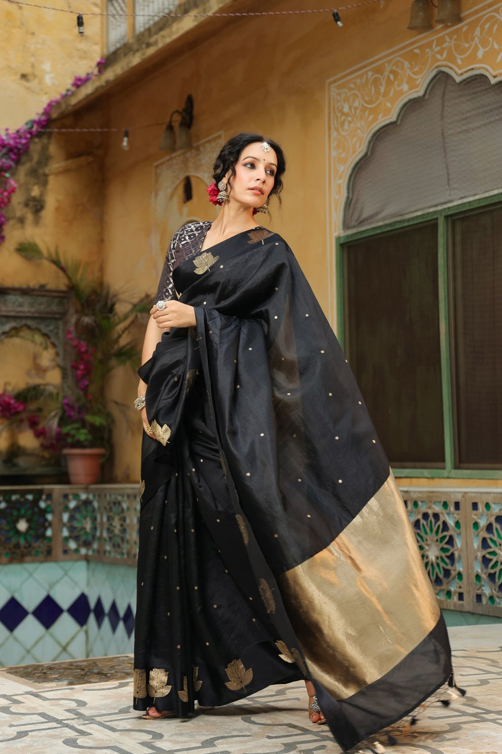 Purdah | Handwoven Black Banarasi Katan Soft Silk Saree