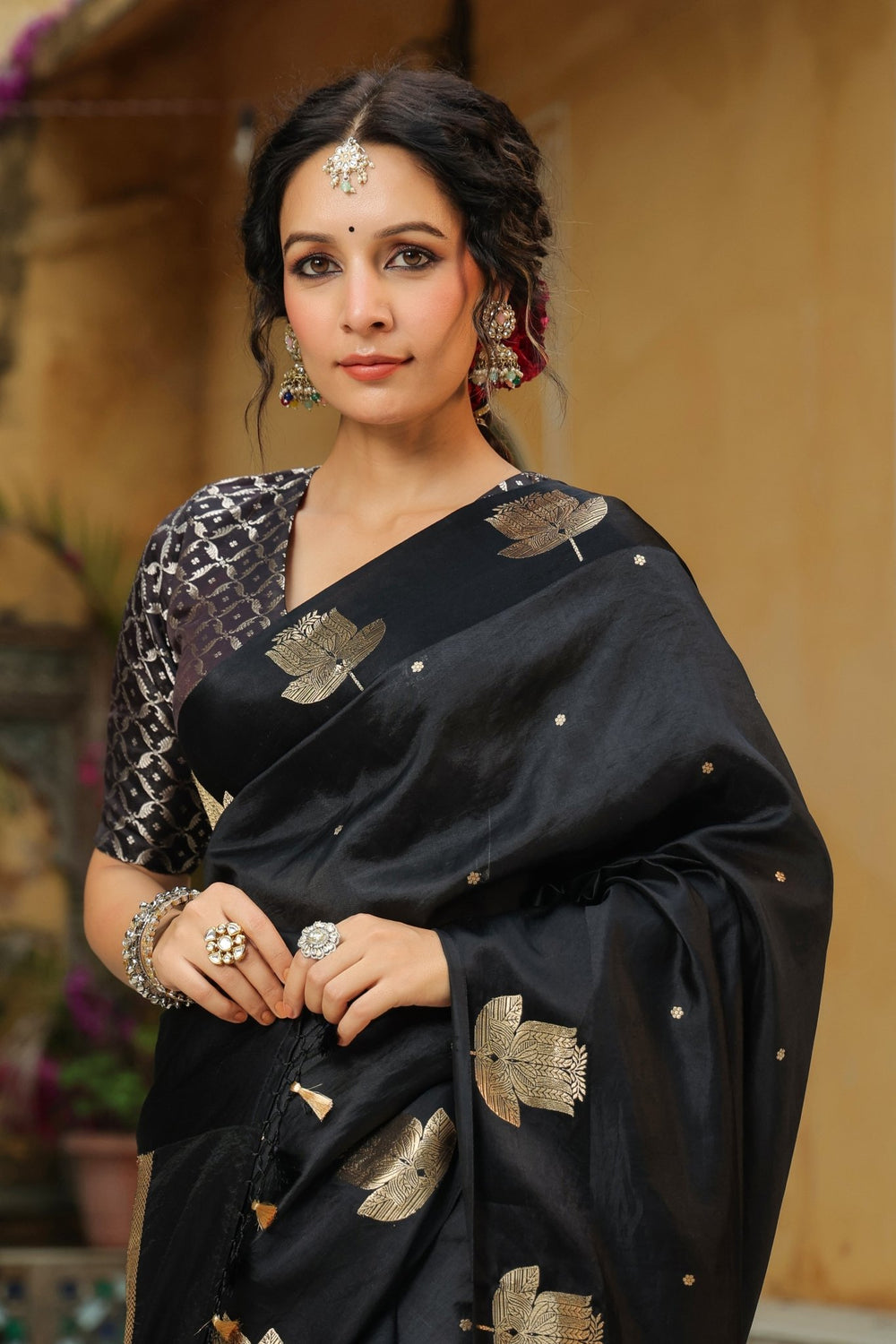 Purdah | Handwoven Black Banarasi Katan Soft Silk Saree