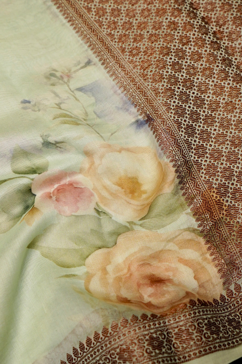 Handwoven Pastel Green Banarasi Blended Muslin Silk Saree