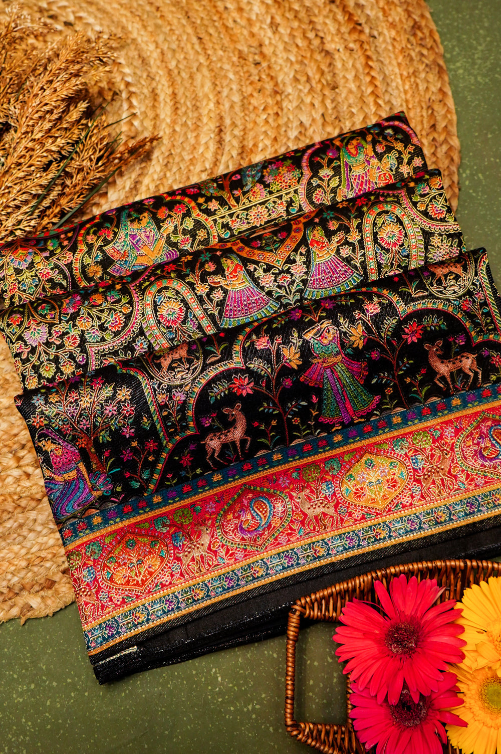 Banarasi Black Blended Moonga Silk Saree