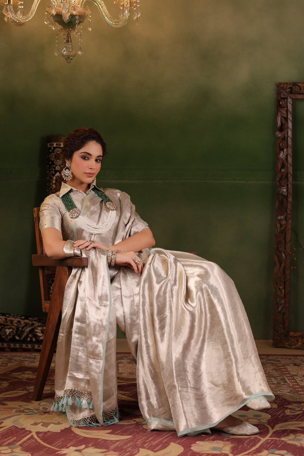 Handwoven Silver Banarasi Tissue Silk Saree