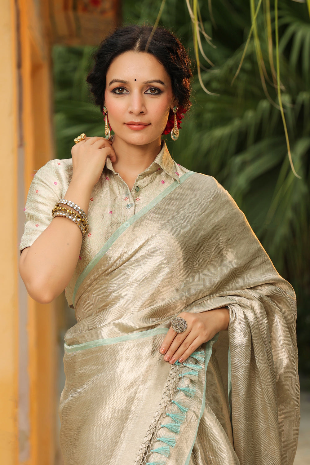 Bunkar | Handwoven Silver Banarasi Tissue Silk Saree