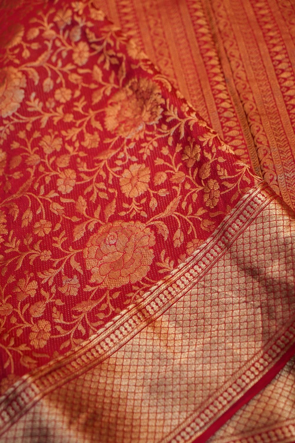 Cherry Red Jangla Crepe  Handwoven Banarasi Saree