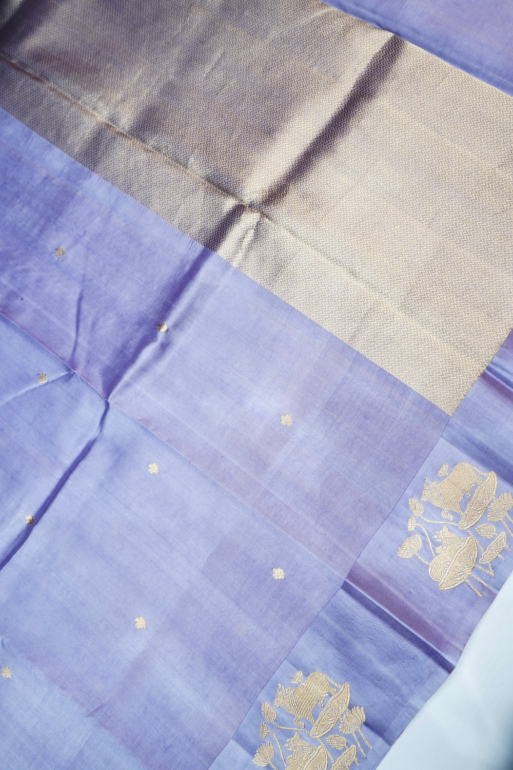 Heather Purple Motif Soft Silk  Handwoven Banarasi Saree