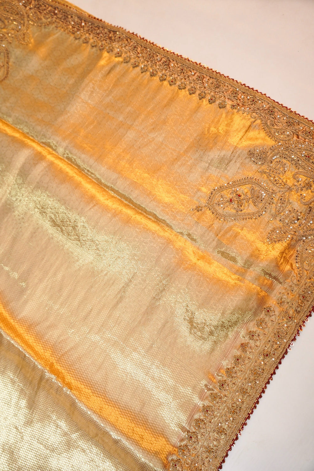 linen White  Brocade Tissue Silk  Handwoven Banarasi Saree