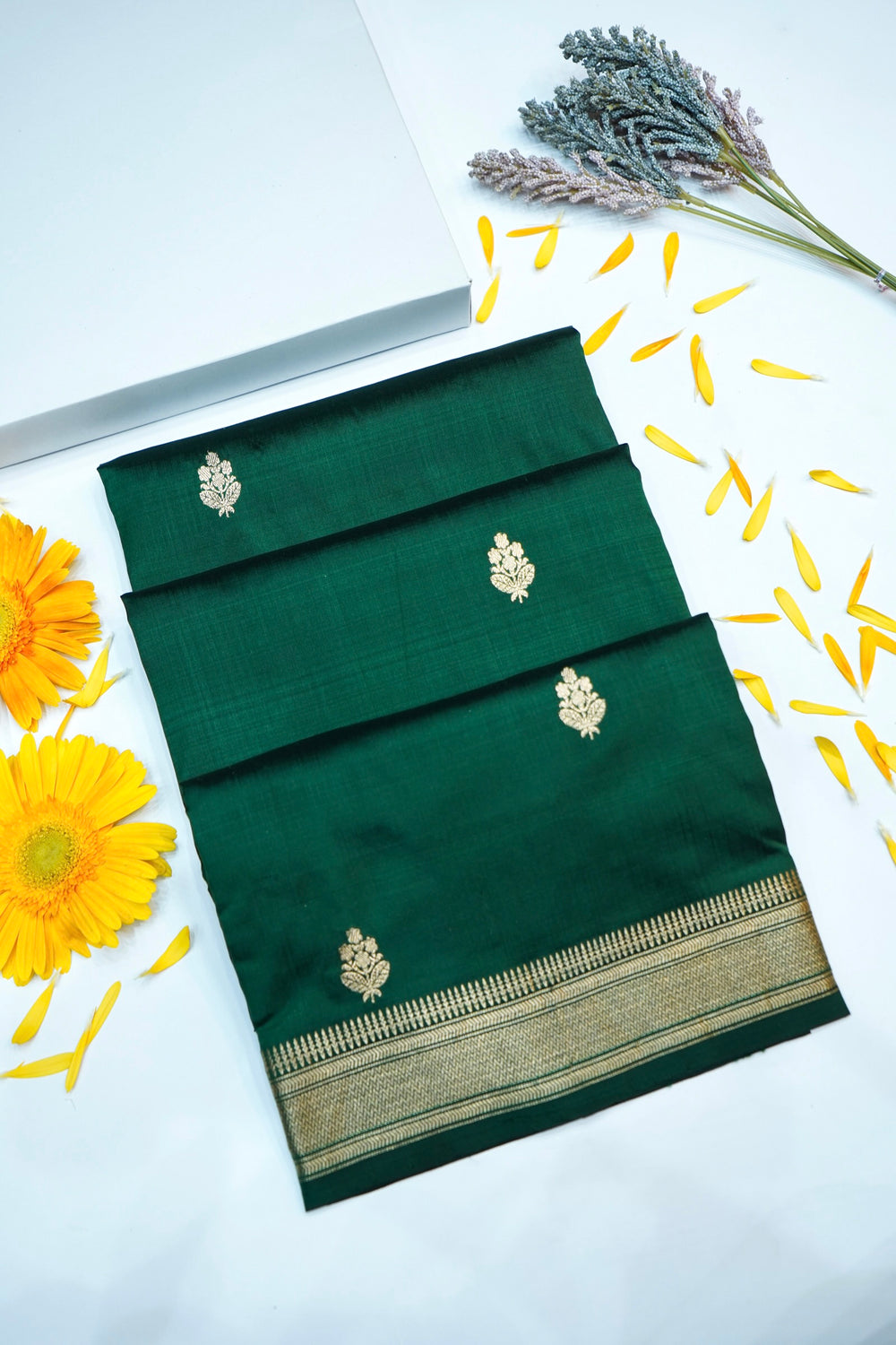 Pine Green Motif Katan Silk Handwoven Banarasi Saree