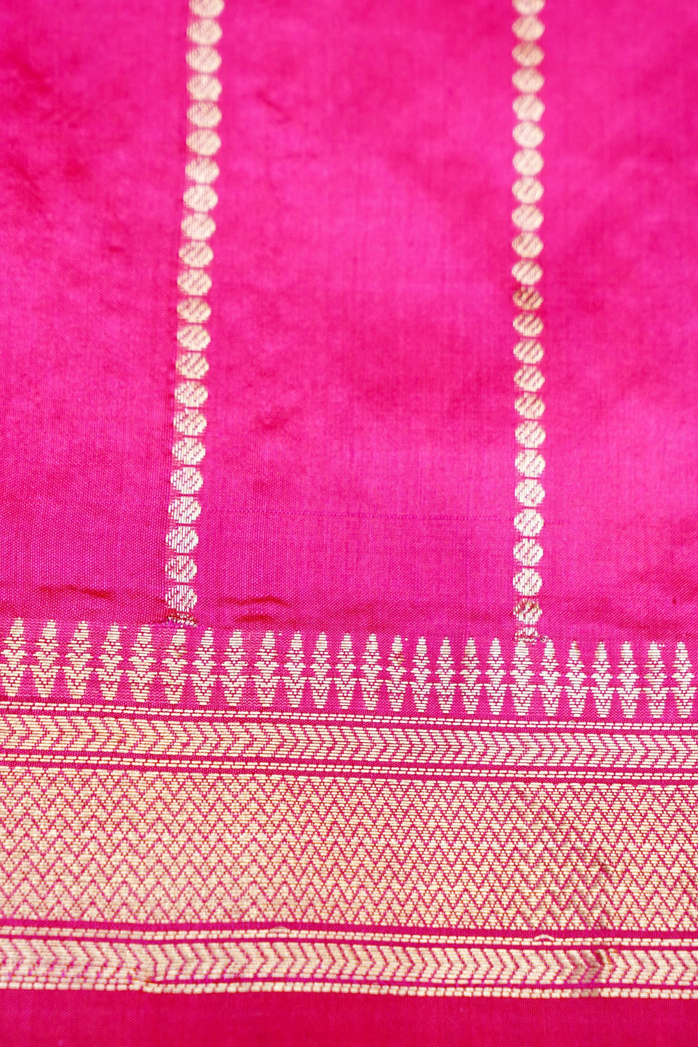 Magenta Pink Motif Katan Silk Handwoven Banarasi Saree