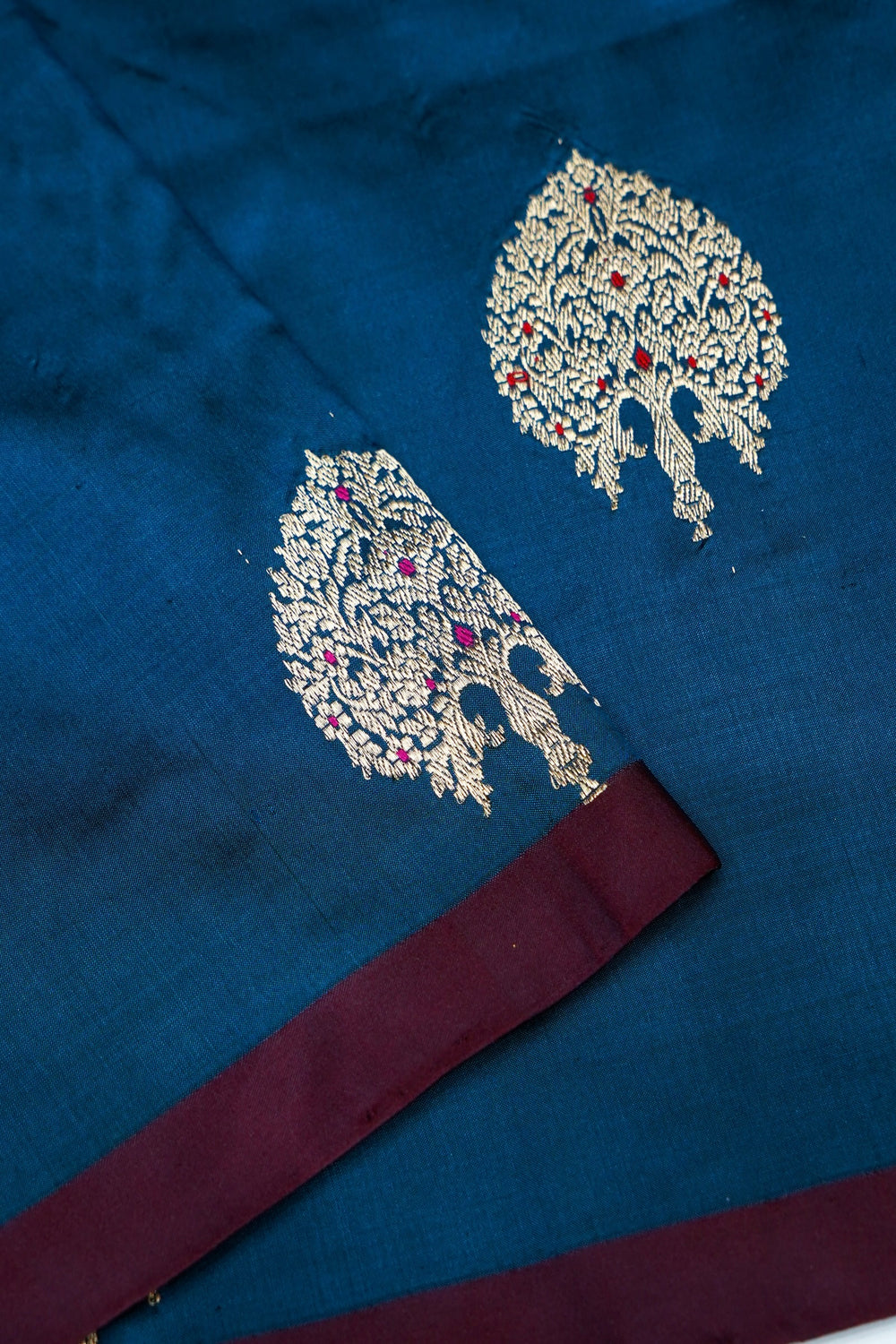 Peacock Blue Motif Katan Silk Handwoven Banarasi Saree