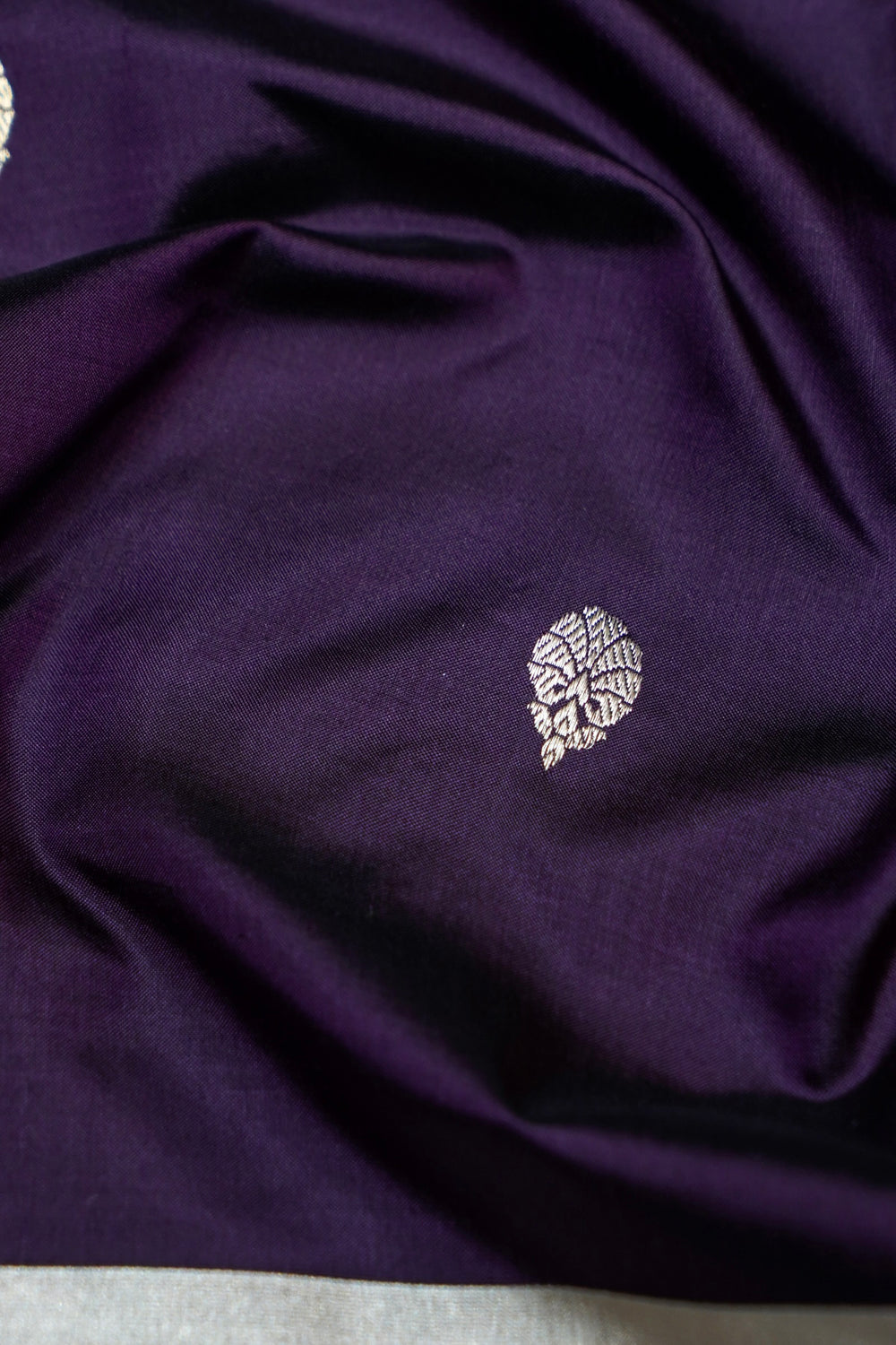 Eggplant Purple Motif Katan Silk Handwoven Banarasi Saree