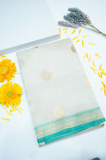 Snow White Motif Breezy Organza  Handwoven Banarasi Saree