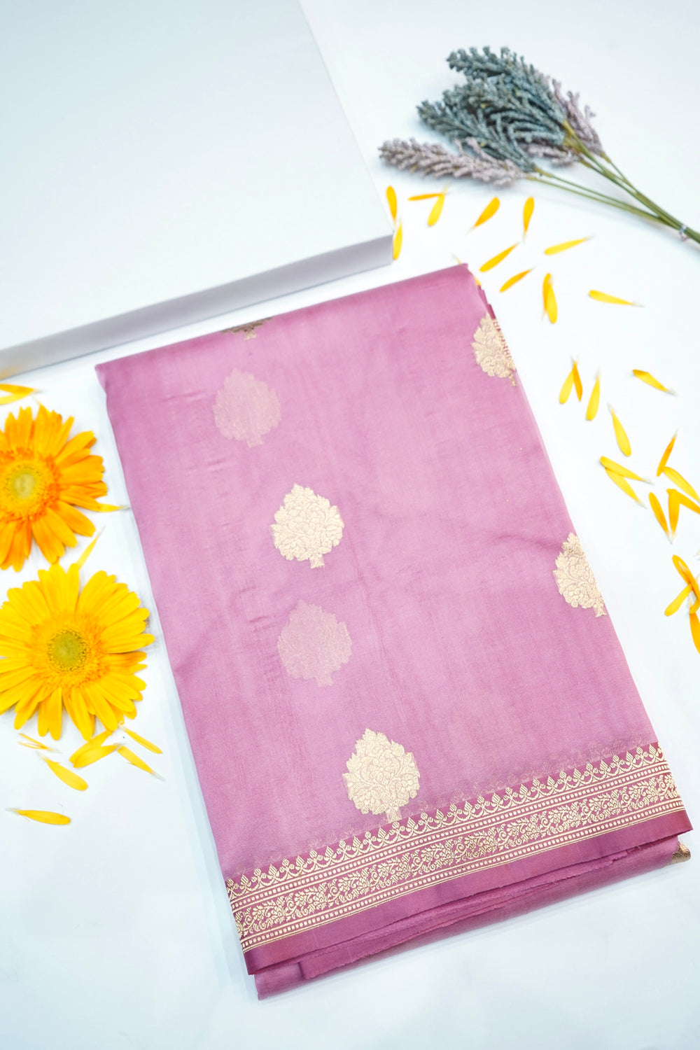 Blush Pink Motif Breezy Organza  Handwoven Banarasi Saree