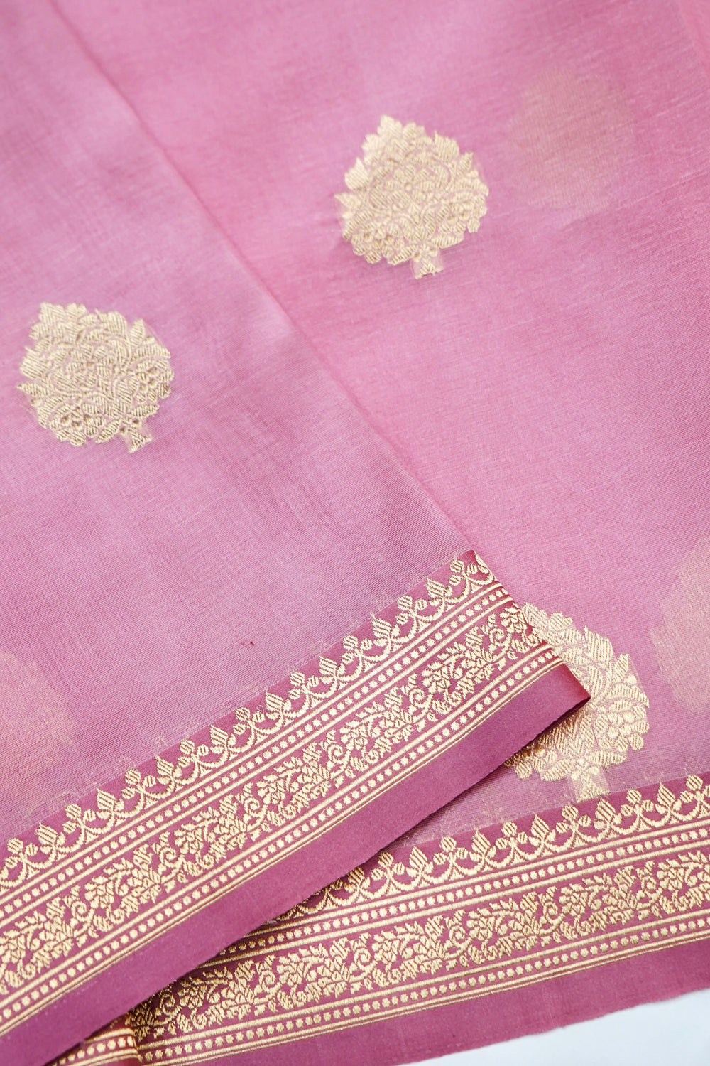 Blush Pink Motif Breezy Organza  Handwoven Banarasi Saree