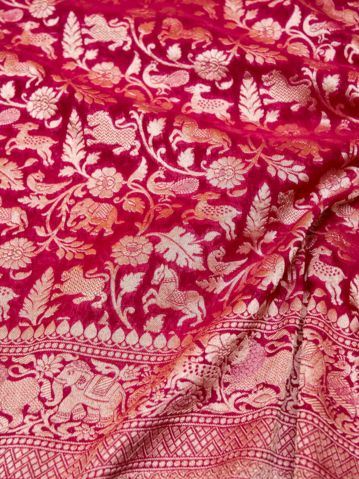 Handwoven Magenta Banarasi Khaddi Georgette Saree