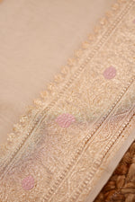 Handwoven Off White Banarasi Handloom Silk Saree