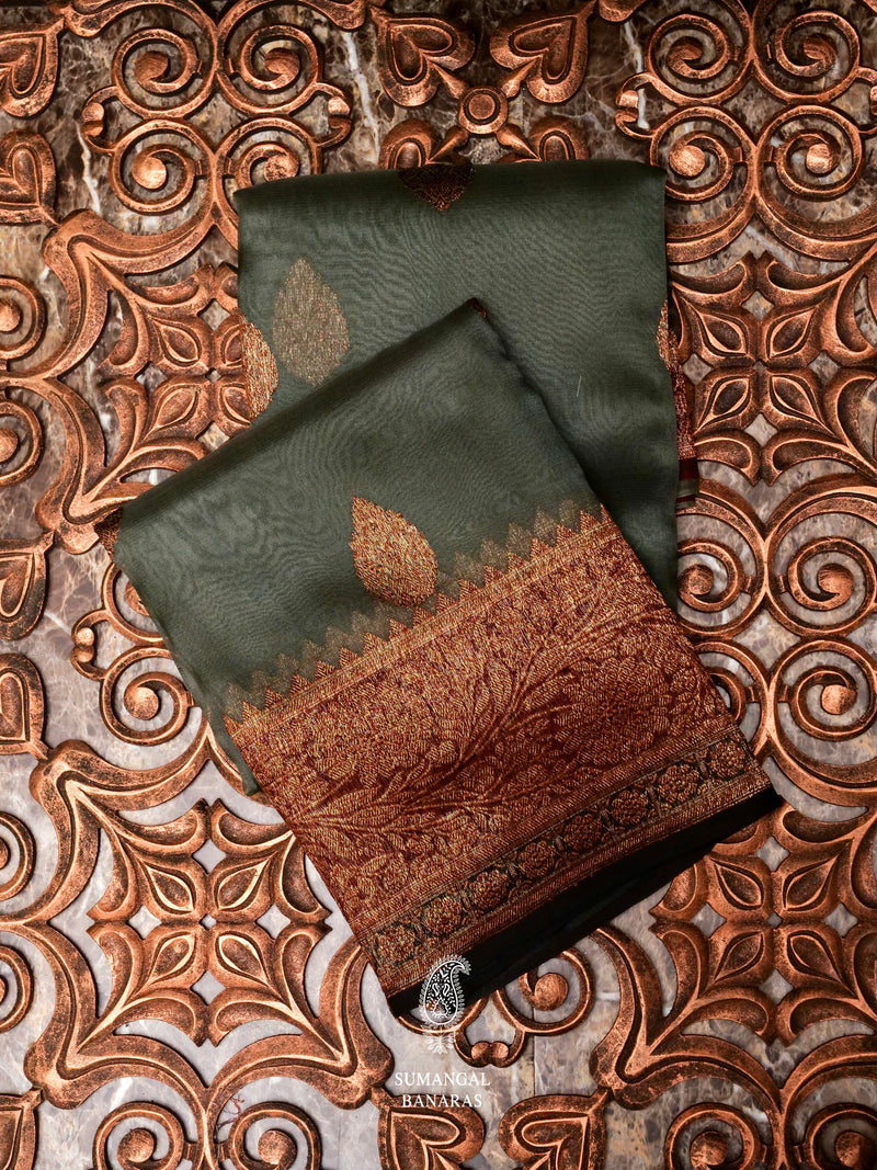 Handwoven Green Banarasi Kora Organza Saree