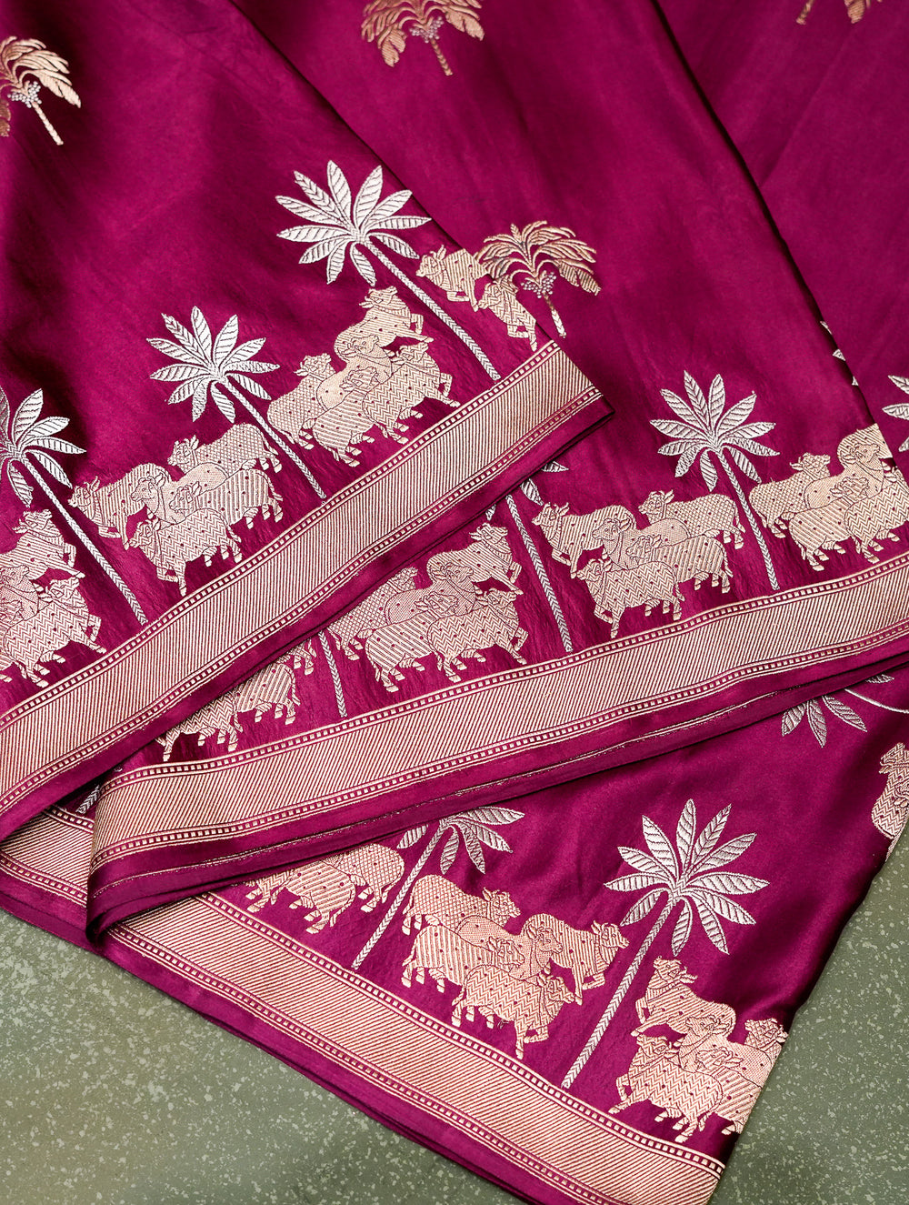 Handwoven Magenta Banarasi Mashru Silk Saree