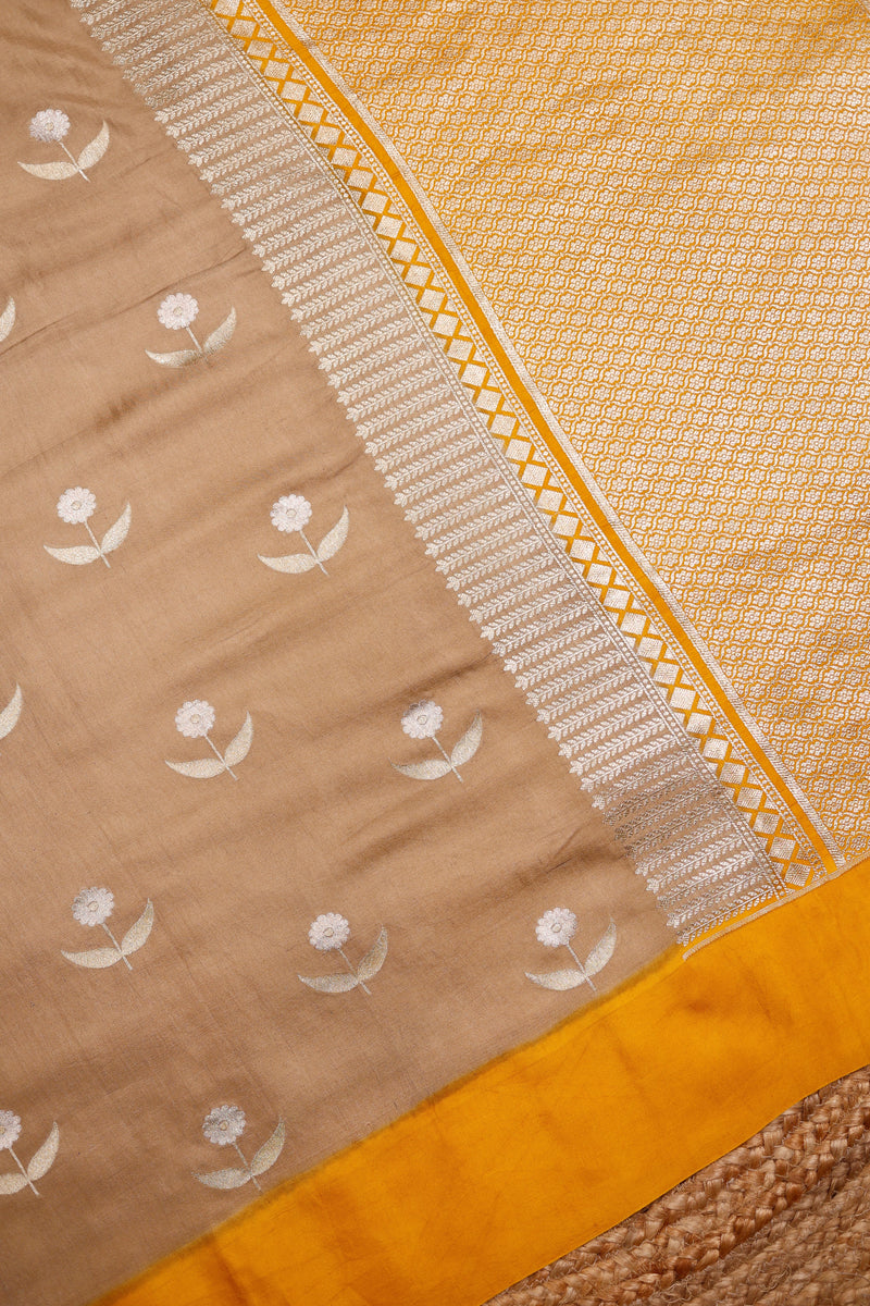 Handwoven Beige Banarasi Moonga Silk Saree