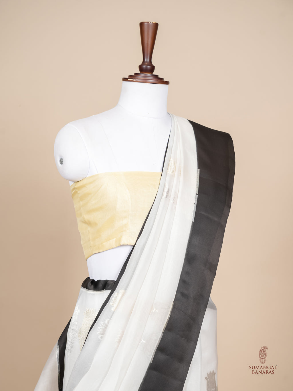 Handwoven White Banarasi Organza Silk Saree