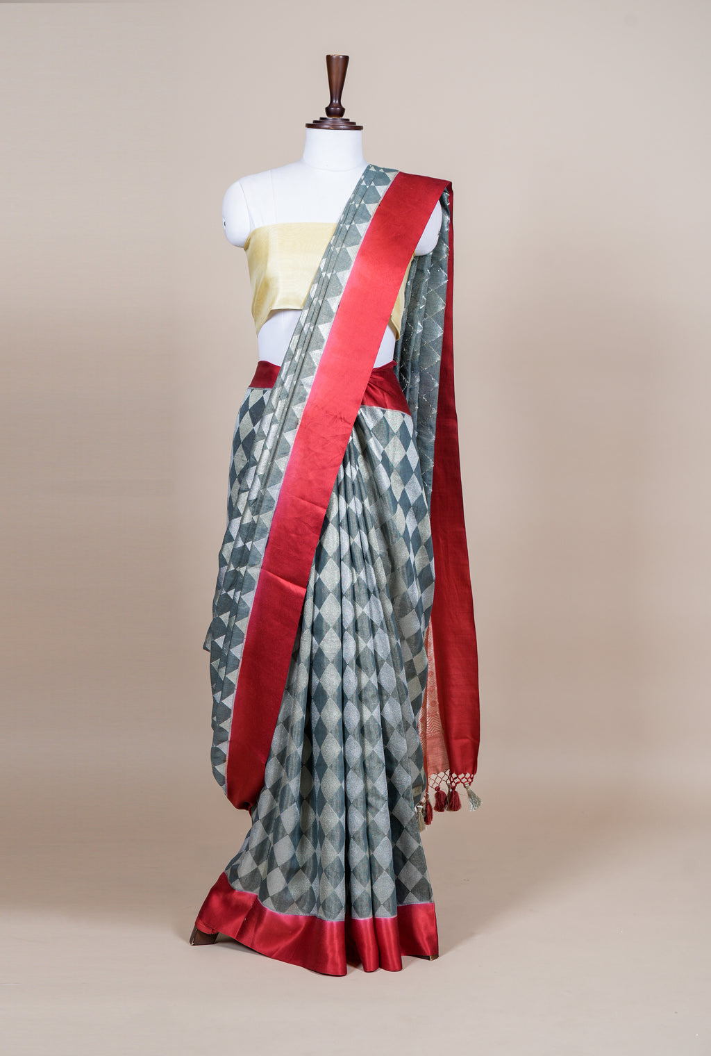 Handwoven Dark Gray  Banarasi Handloom Silk Saree