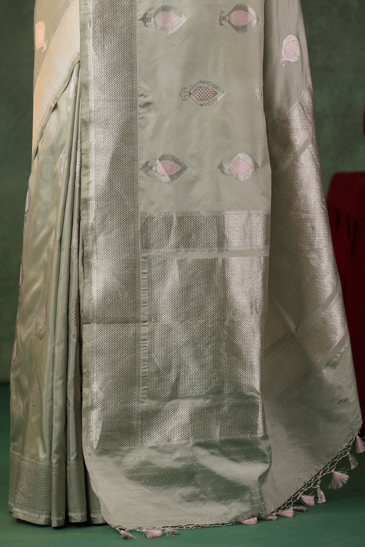 Naghma | Handwoven Pista Green Banarasi Katan Silk Saree