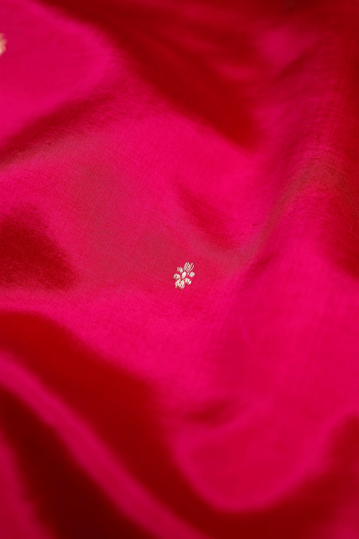 Handwoven Pink Banarasi Katan Soft Silk Saree