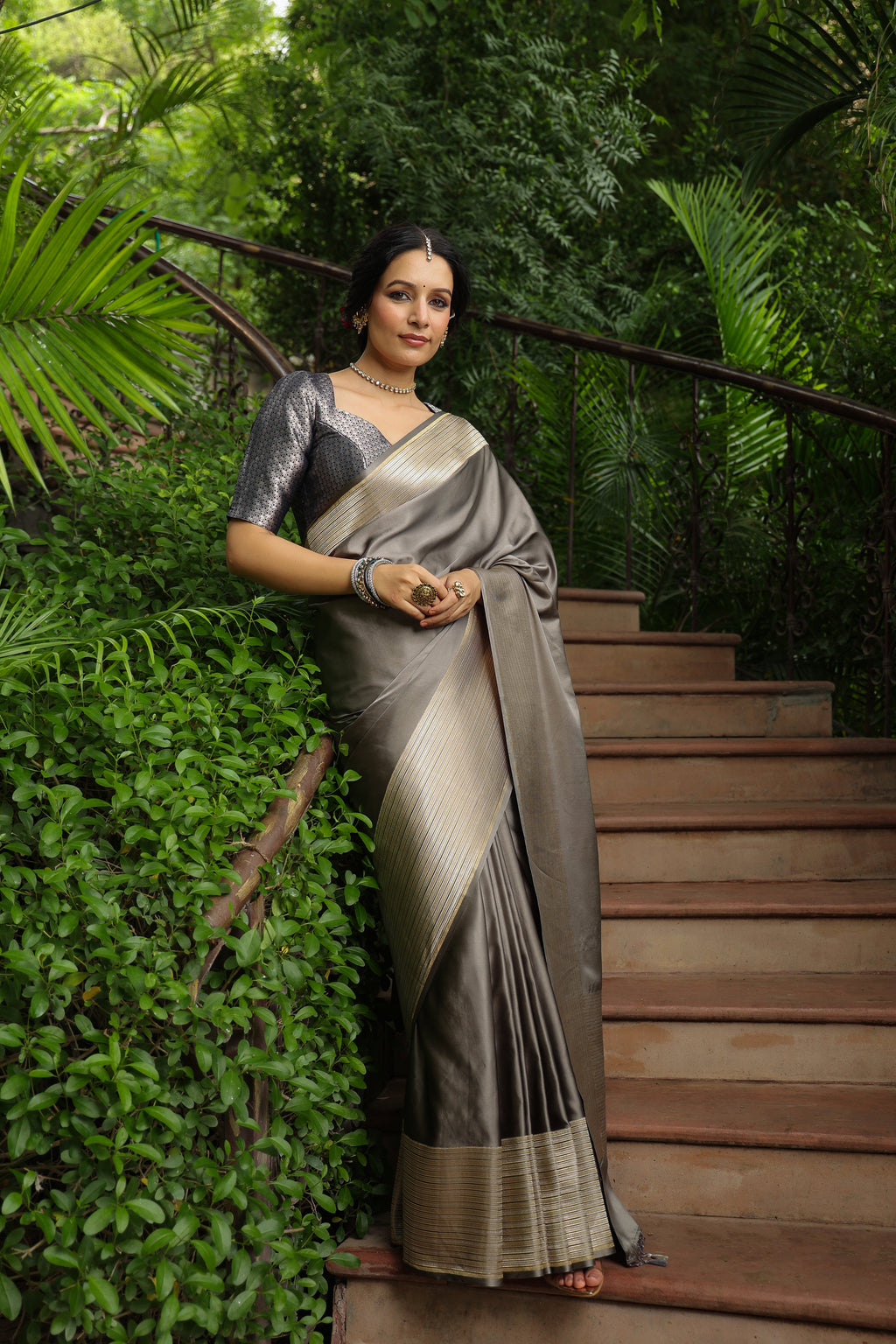 Handwoven Grey Banarasi Katan Soft Silk Saree