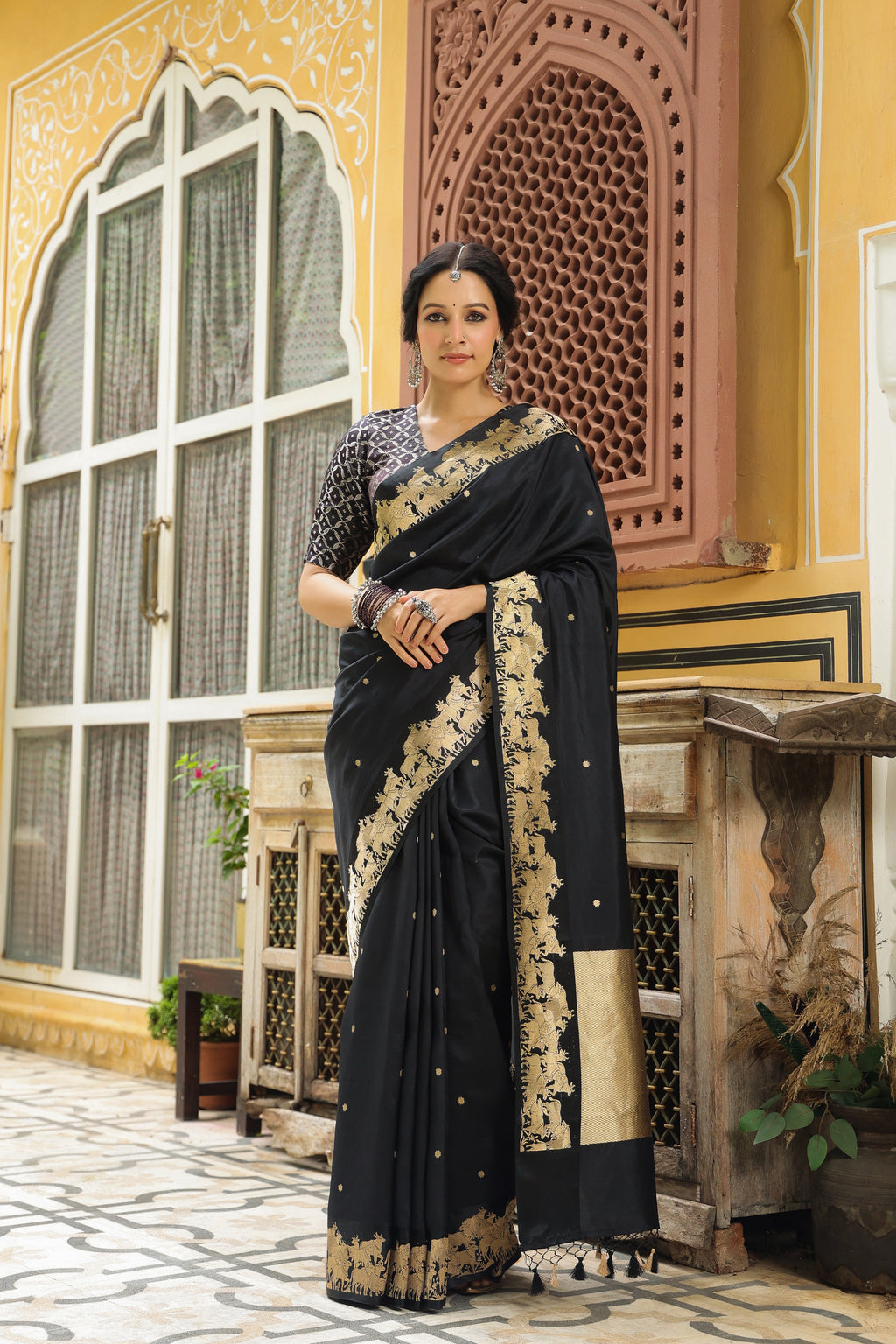 Handwoven Black Banarasi Katan Soft Silk Saree