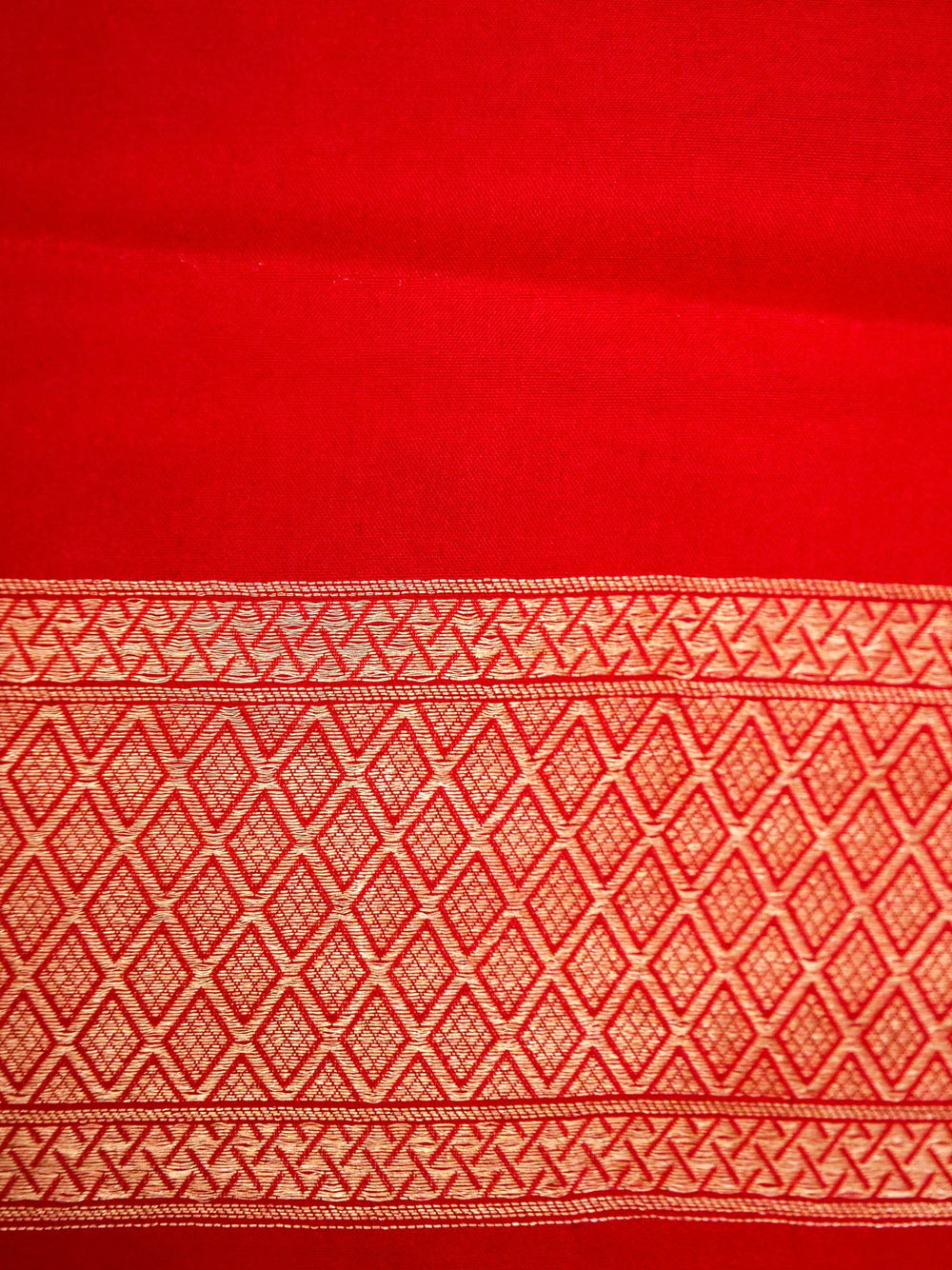 Handwoven Red Banarasi Katan Soft Silk Saree