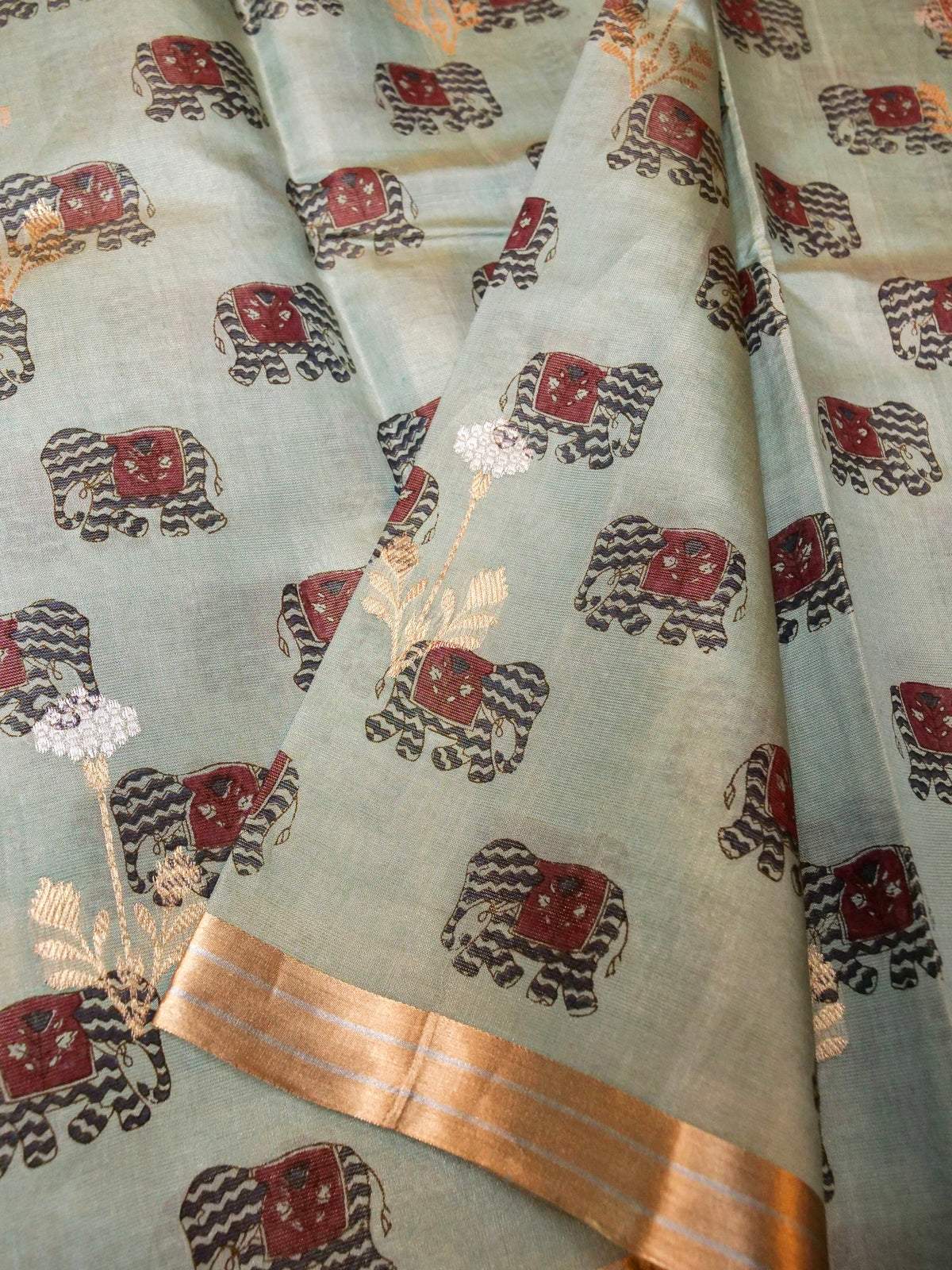 Handwoven Pastel Green Banarasi Tissue Silk Saree