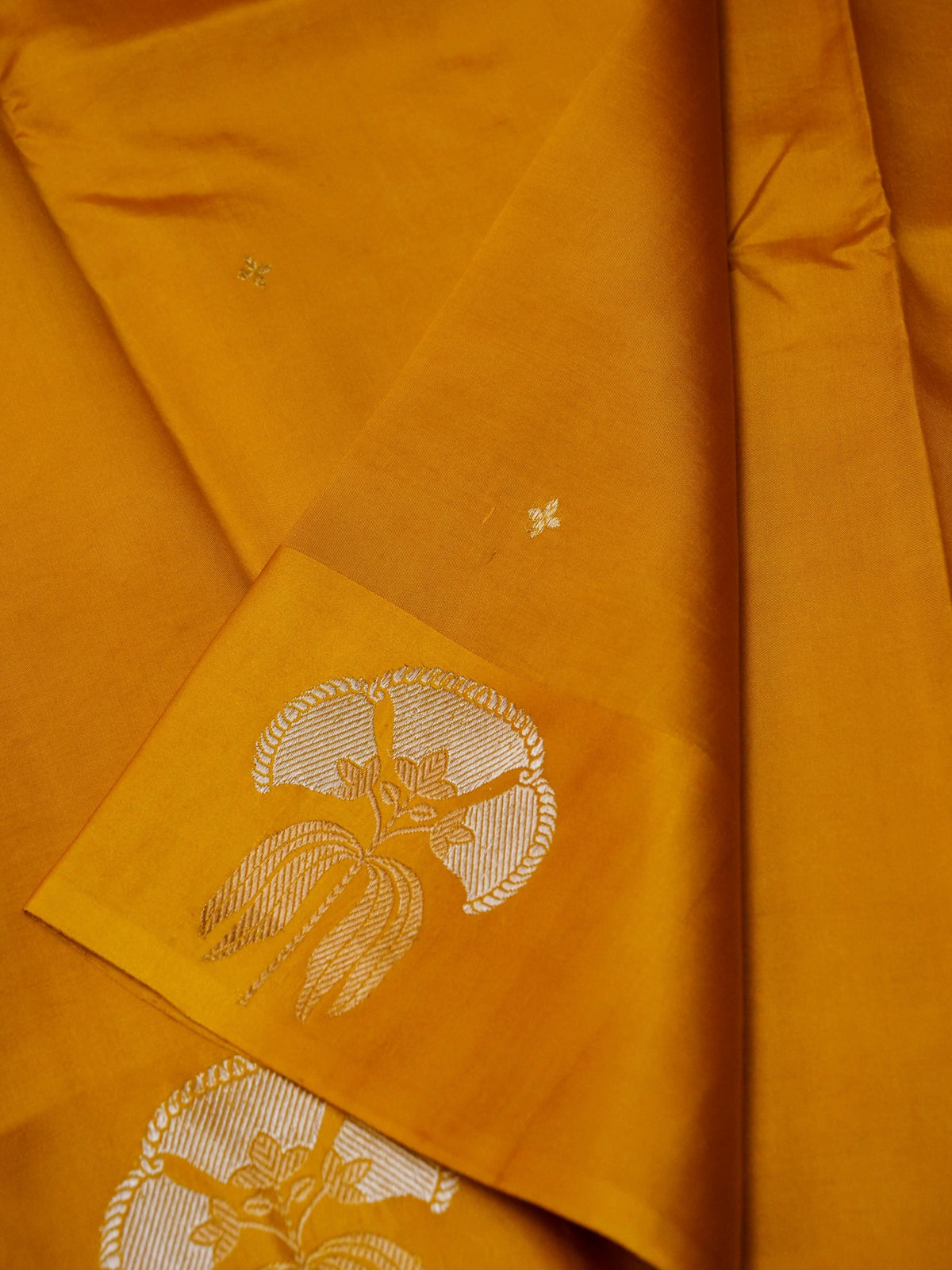 Handwoven Yellow Banarasi Motif Katan Soft Silk Saree