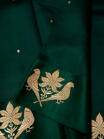 Handwoven Dark Green Banarasi Motif Katan Soft Silk Saree