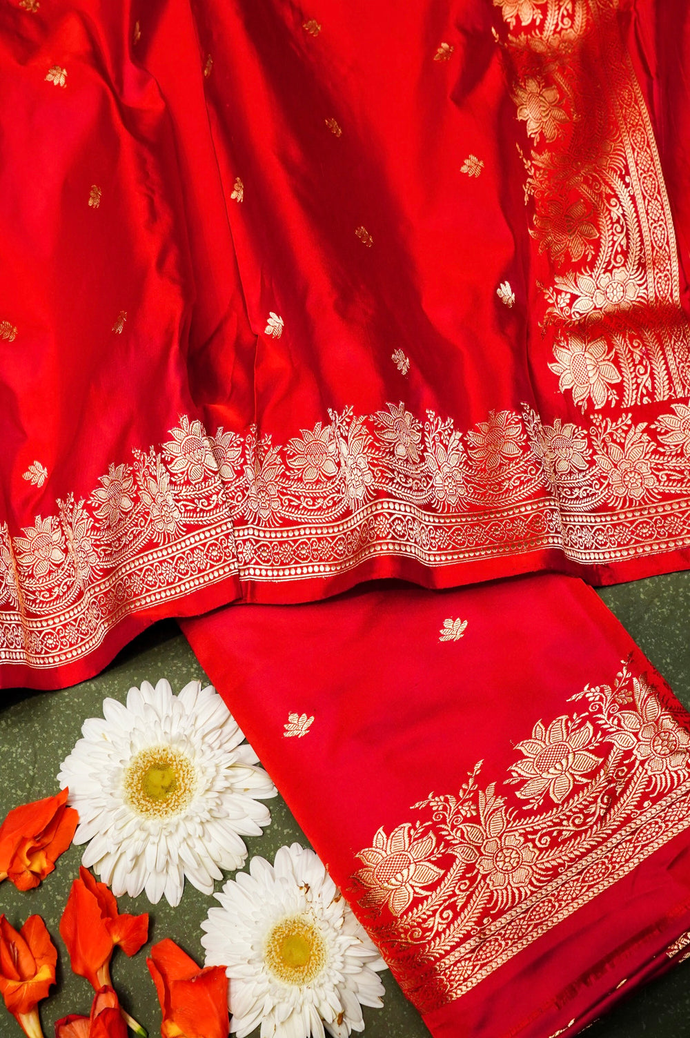 Handwoven Red Banarasi Mashru Silk Suit