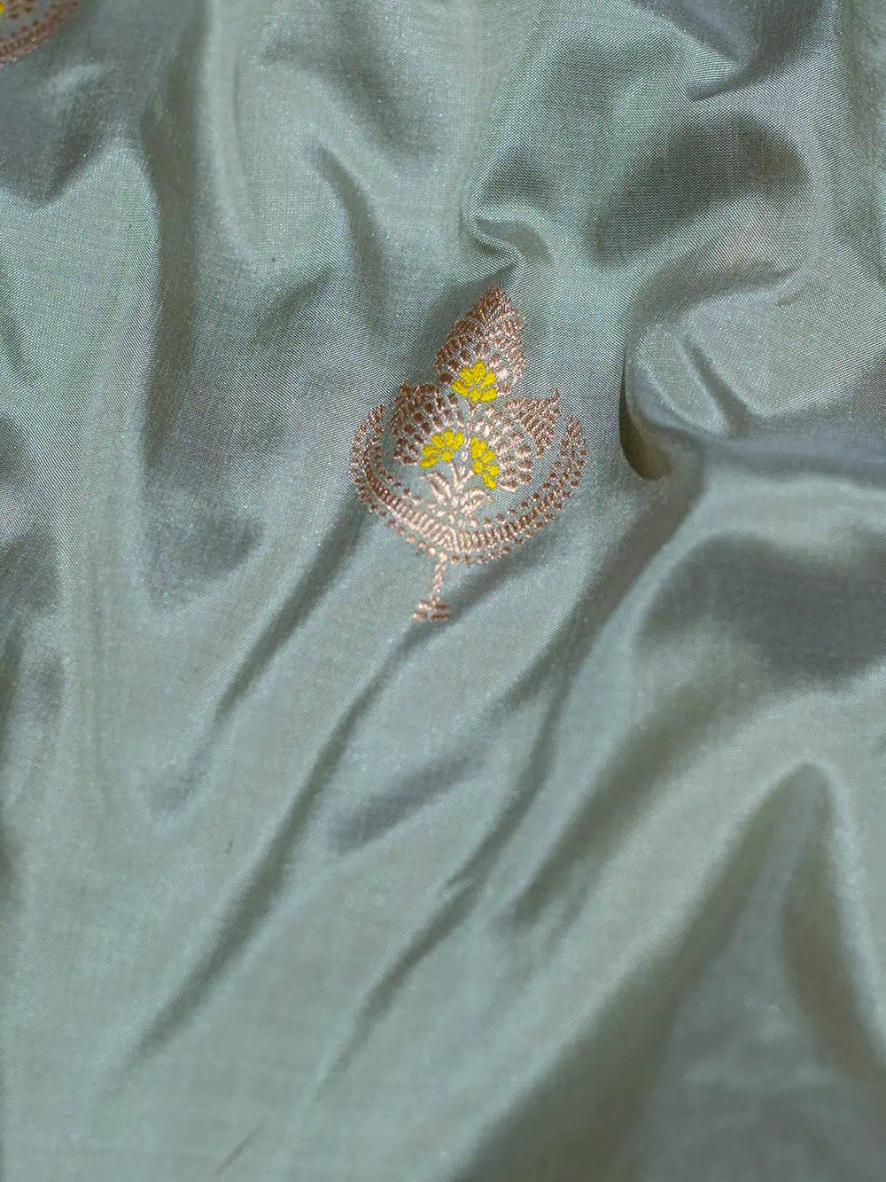 Handwoven Laurel Green Banarasi Katan Silk Saree