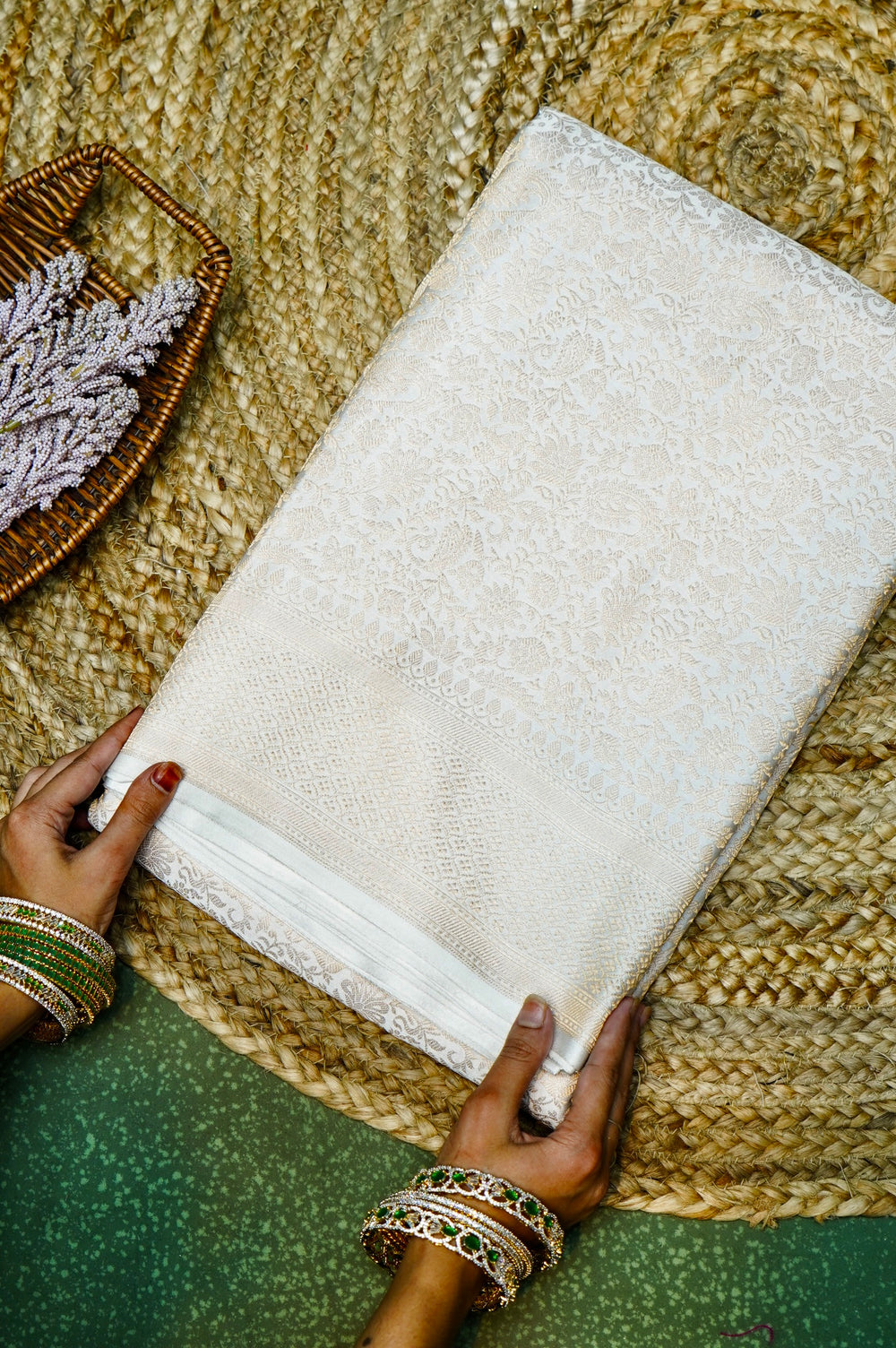Handwoven Off White Banarasi Mashru Silk Saree