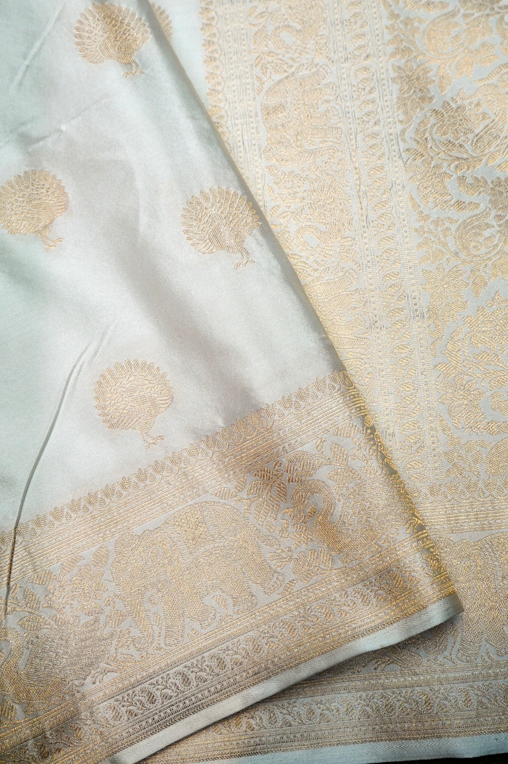 Handwoven Off White Banarasi Mashru Silk Saree