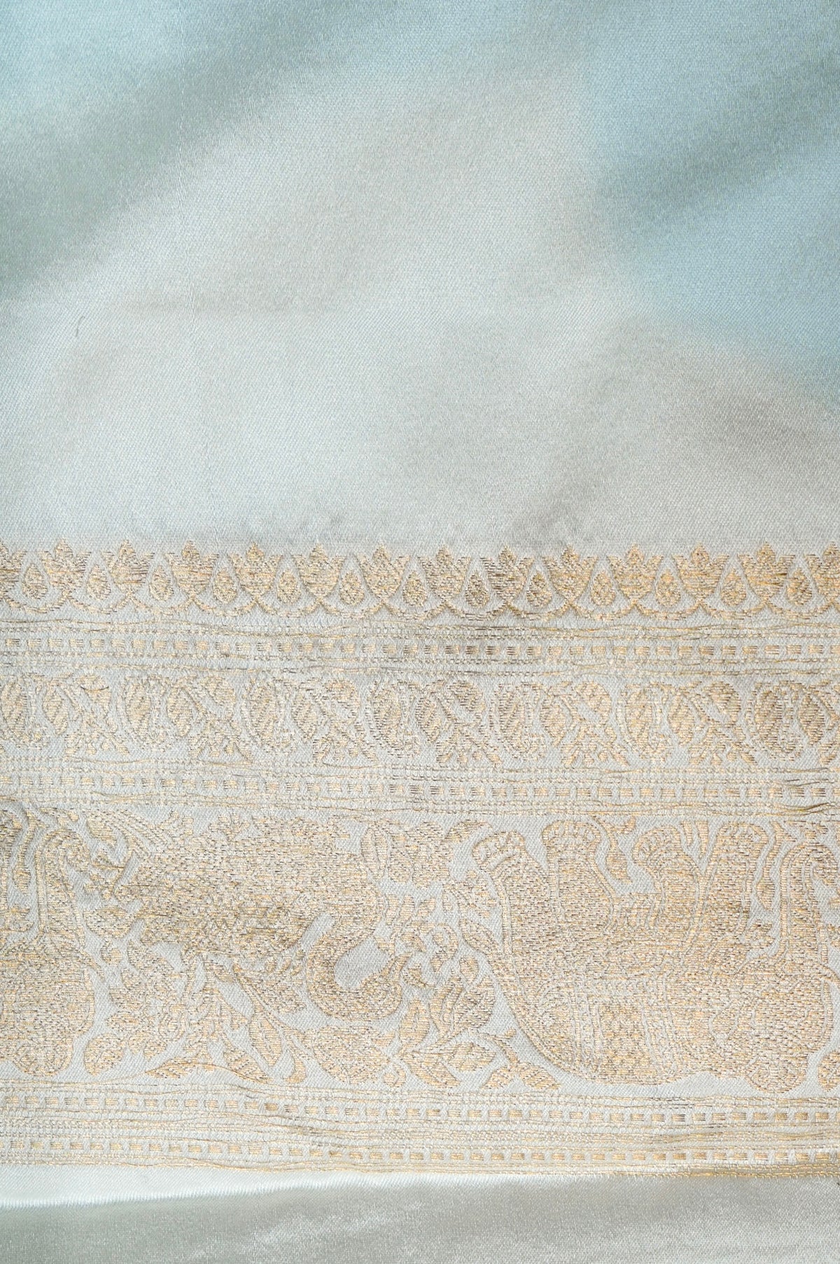 Handwoven Off White Banarasi Mashru Silk Saree