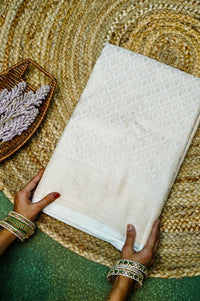 Handwoven Off White Banarasi Mashru Silk Saree
