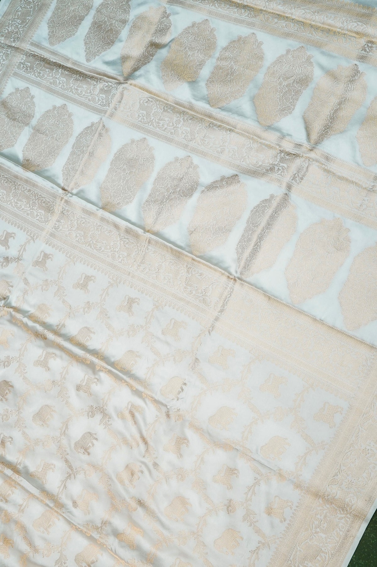 Handwoven Off White Banarasi Mashru Silk Saree
