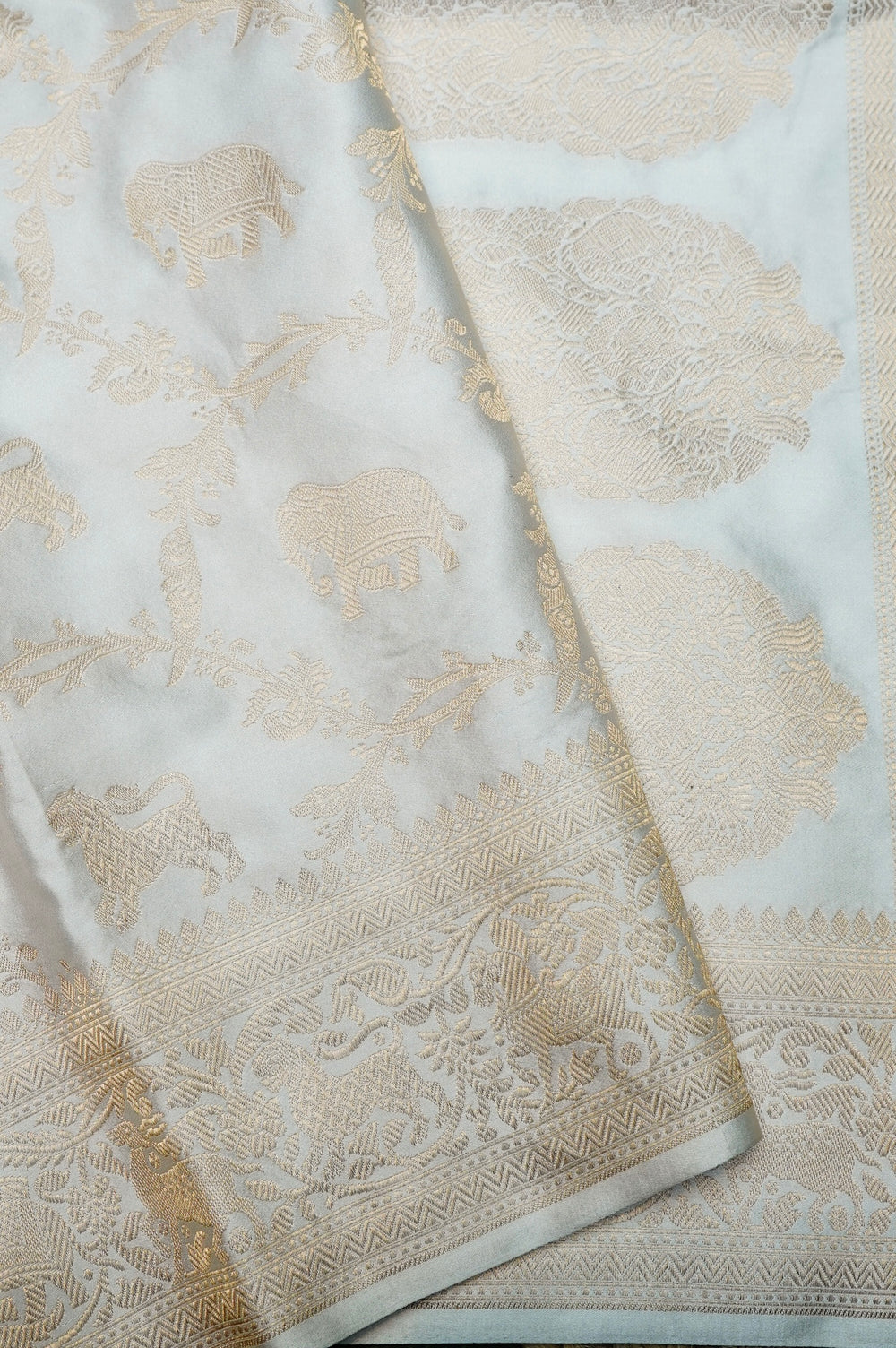 Handwoven Off White Banarasi Mashru Silk Saree