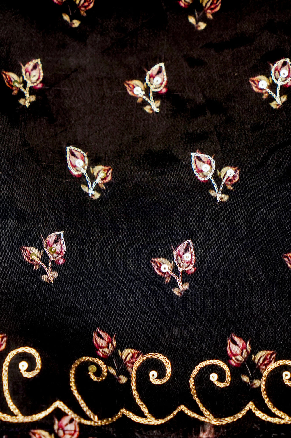Handwoven Black Banarasi Blended Crepe Silk Saree