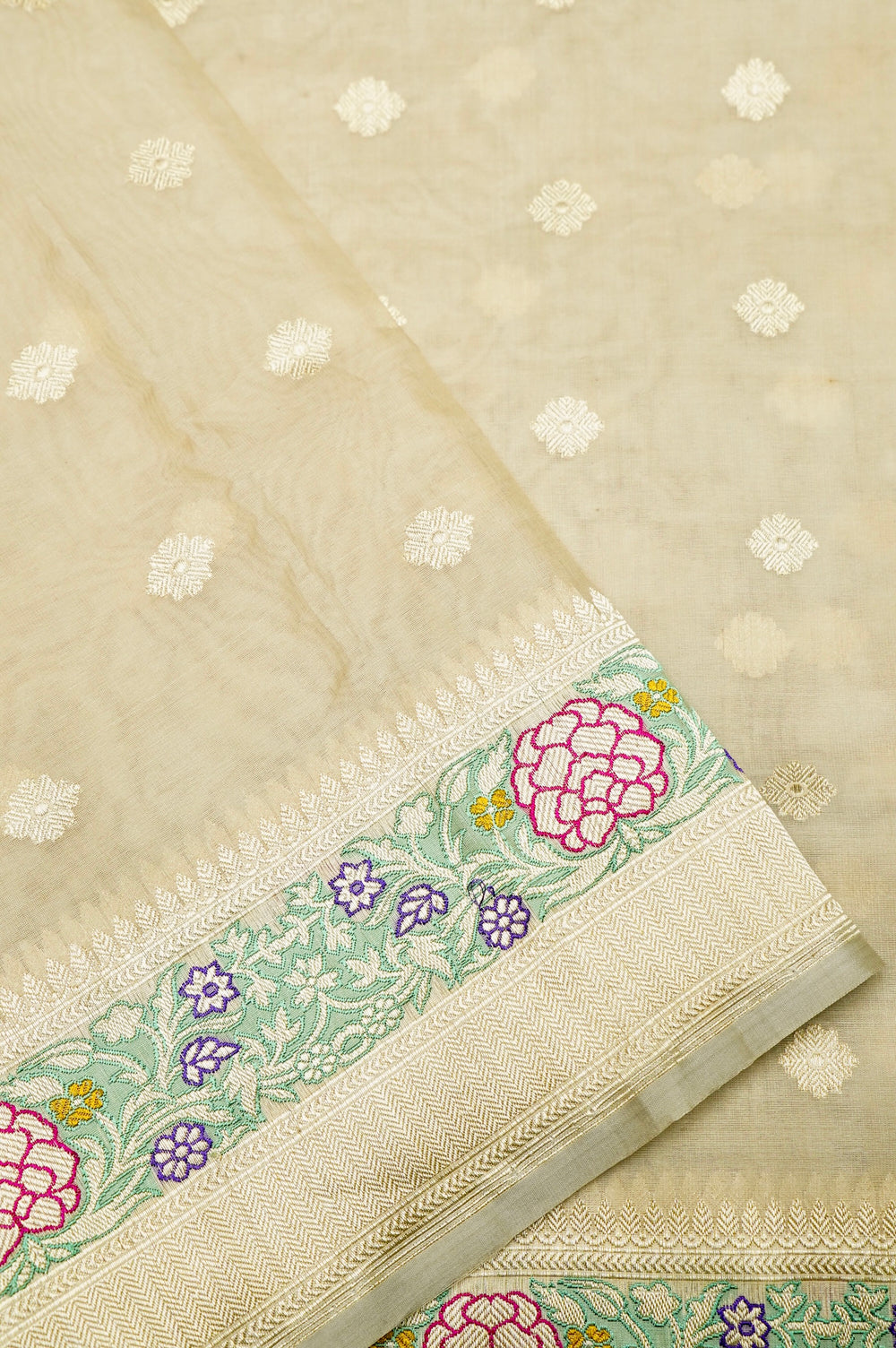 Handwoven Off White Banarasi Kora Tissue Silk Saree
