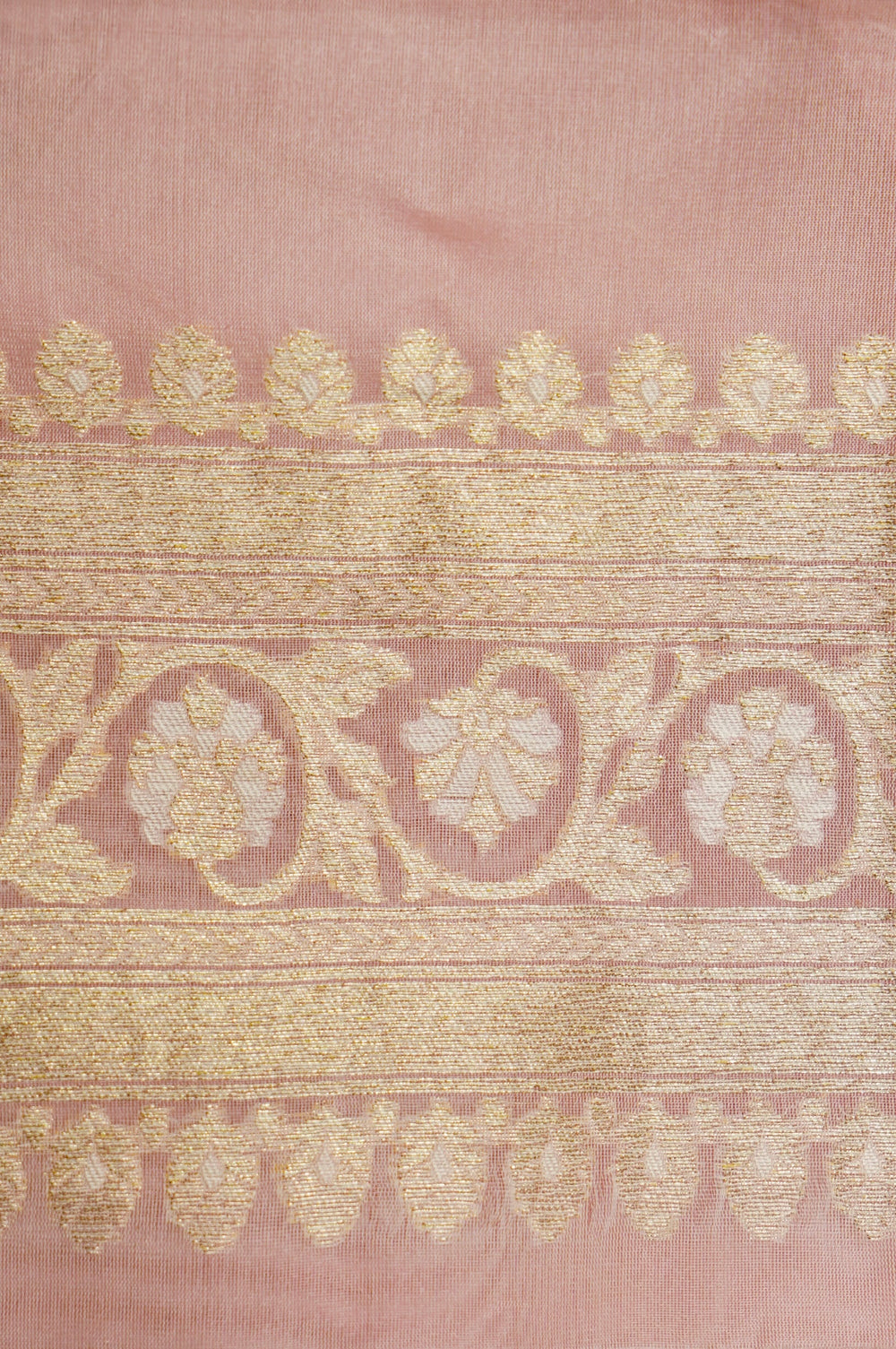 Handwoven Pastel Peach Banarasi Organza Saree