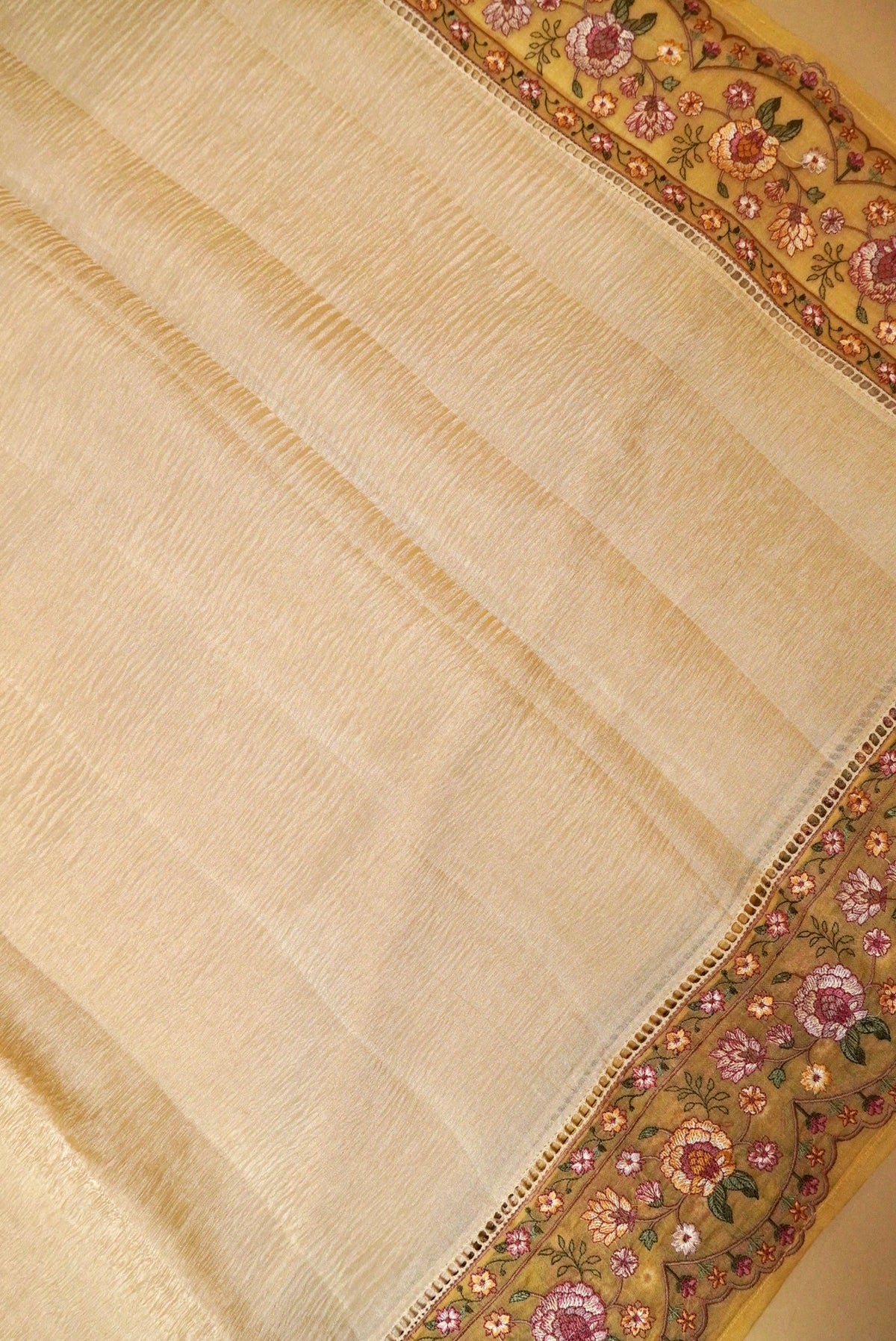 Handowoven Beige Banarasi Kanjivaram Silk Saree