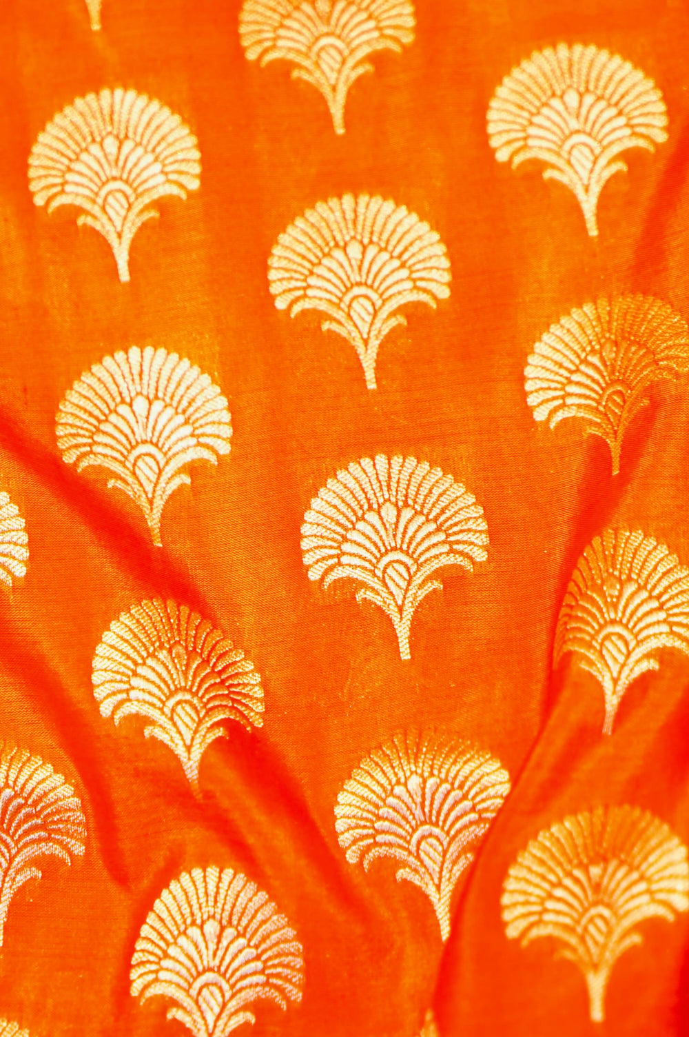 Handwoven Dual Tone Banarasi Katan Silk Saree