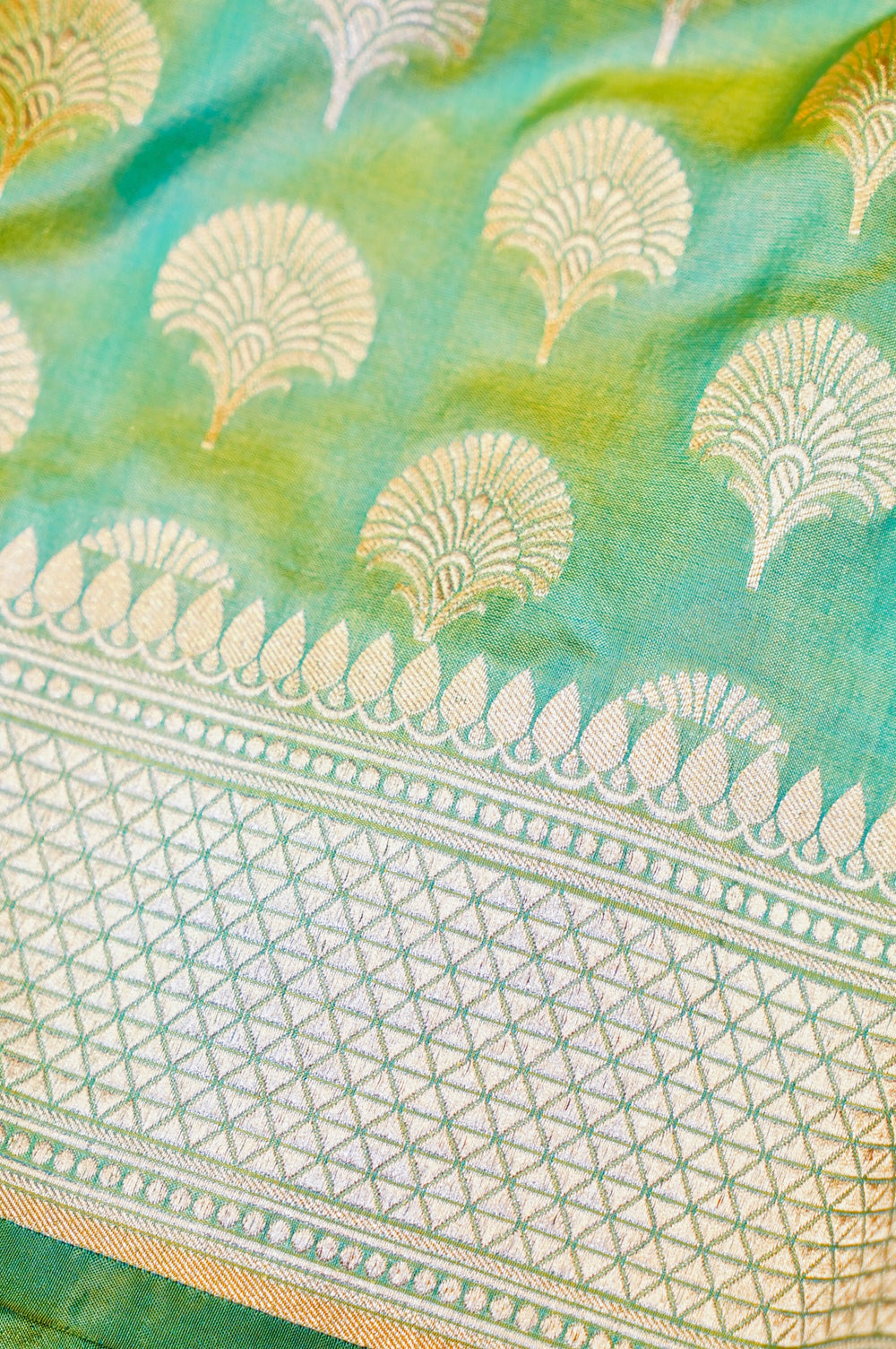 Handwoven Light Green Banarasi Katan Silk Saree