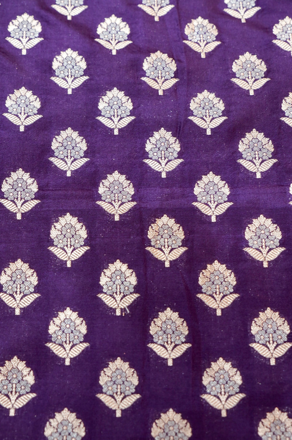 Wine Purple Booti Katan Silk Handwoven Banarasi Thaan