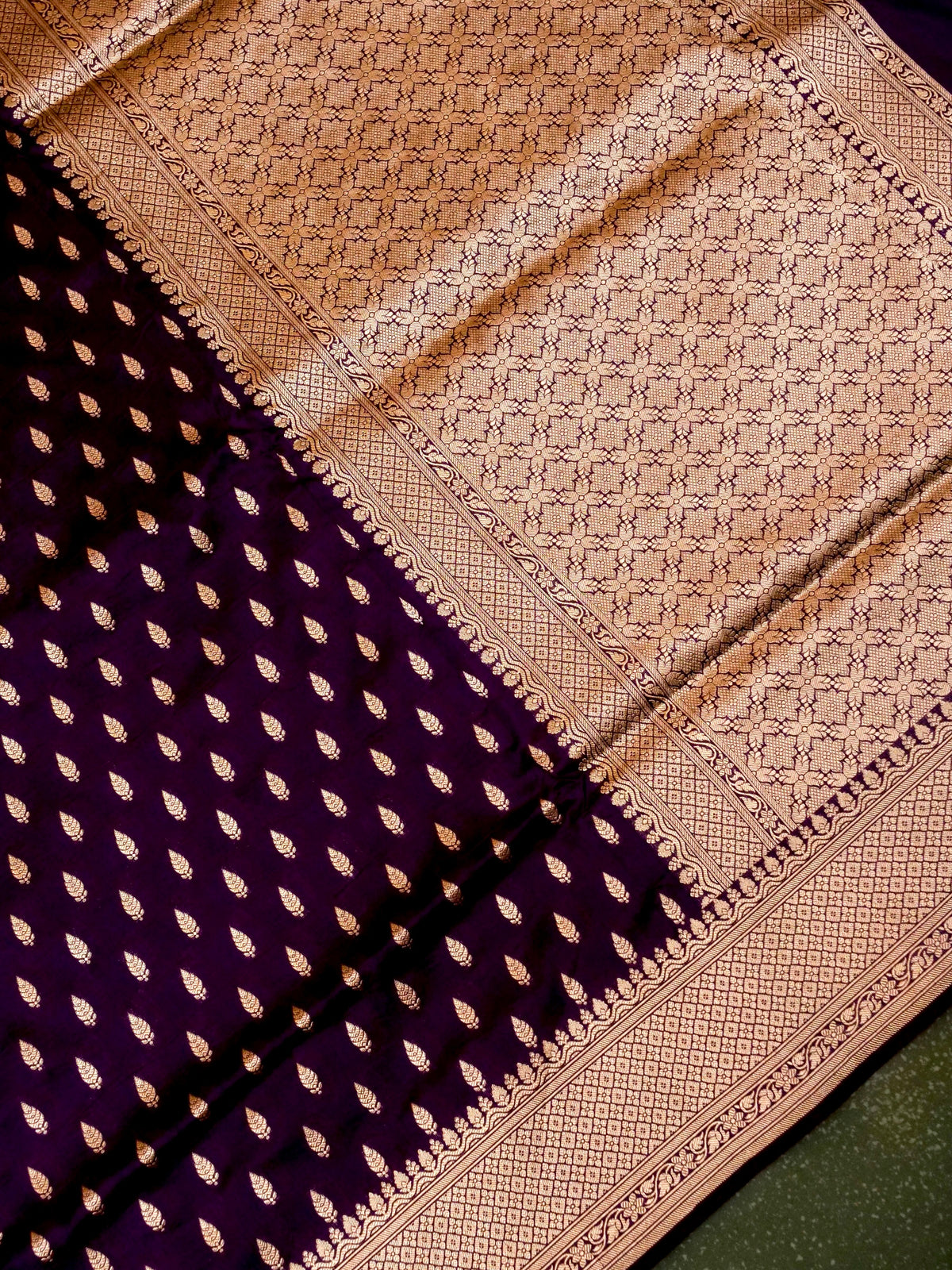 Handwoven Dark Purple Banarasi Katan Silk Saree