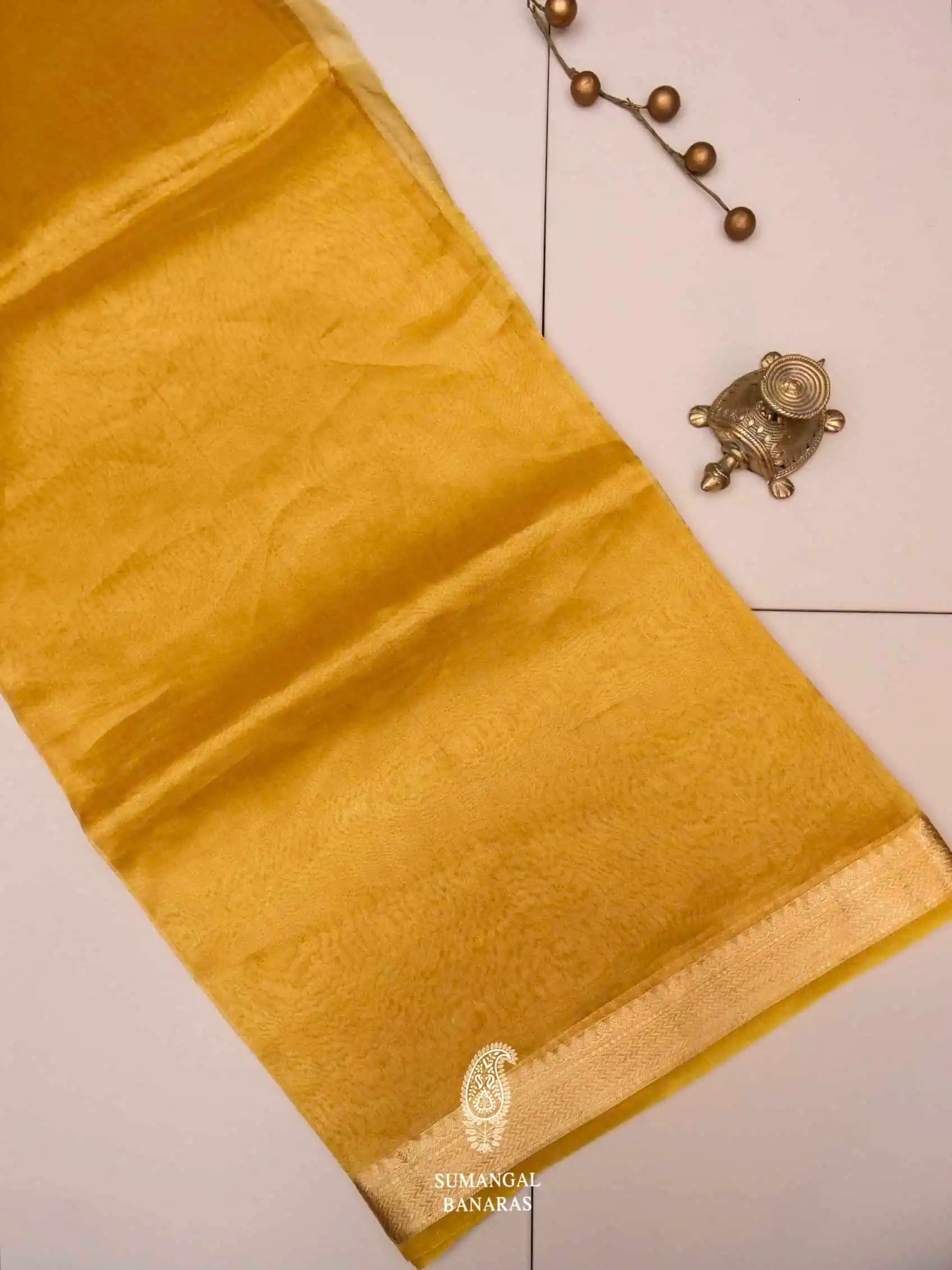 Handwoven Golden Banarasi Tissue Silk Saree – Sumangal Banaras