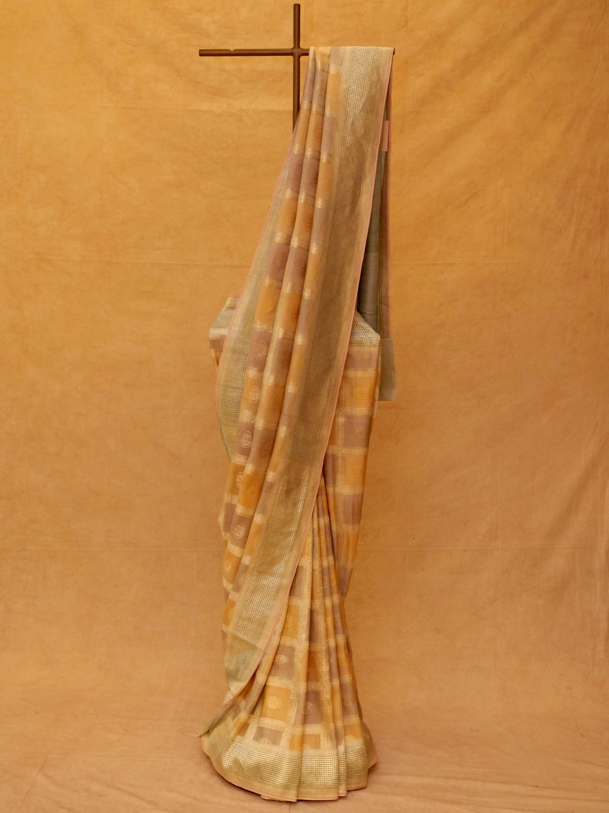 Handwoven Rangkat Banarasi Raw Silk Saree