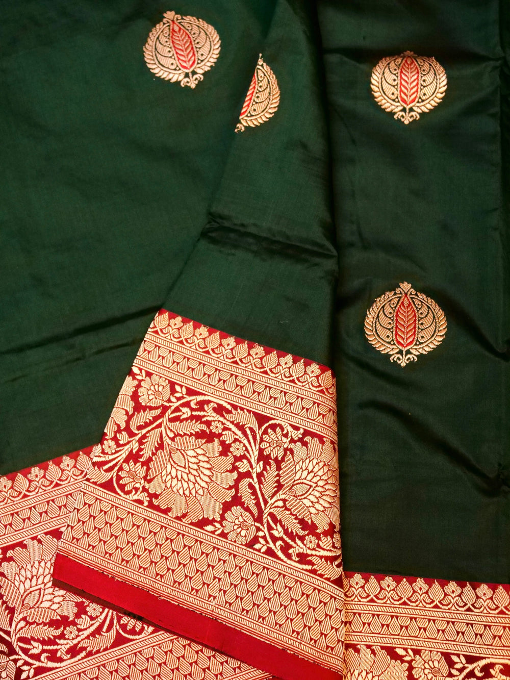 Handwoven Dark Green Banarasi Katan Silk Saree